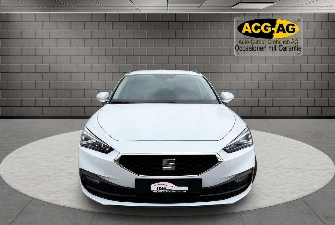 SEAT Leon ST 2.0 TDI EVO DSG Style ** Full Digital Cockpit ** Parklehnassistanz **Gr.Navi ** Parkhilfe v+h ** Speedlimiter ** D-ACC-image-1