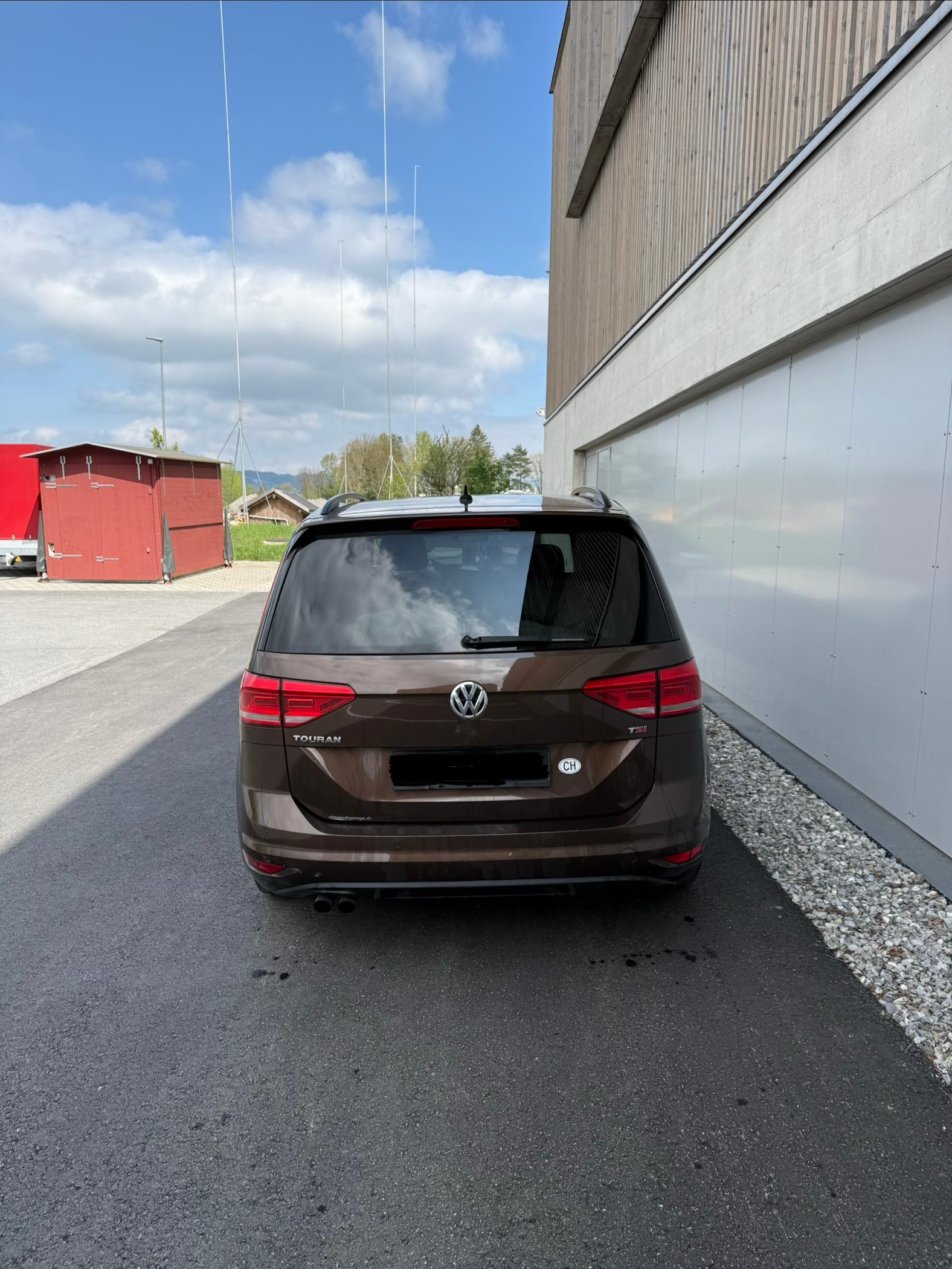 VW TOURAN 1.4TSI BlueMotion 7-Sitze-image-4