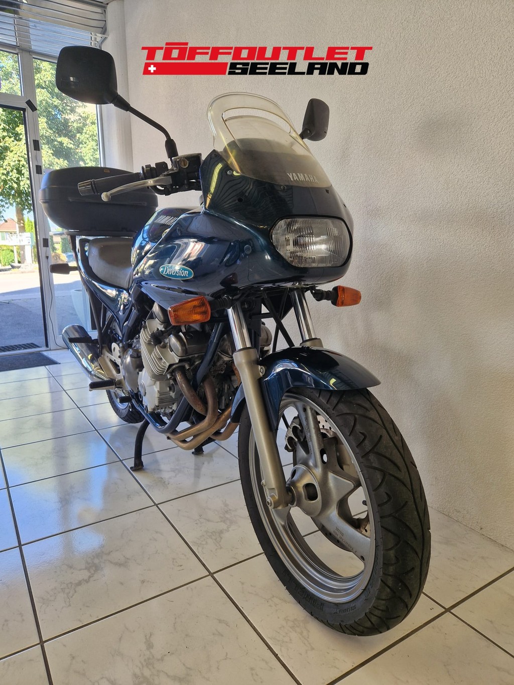 YAMAHA XJ 600 S Diversion-showroom-element-1