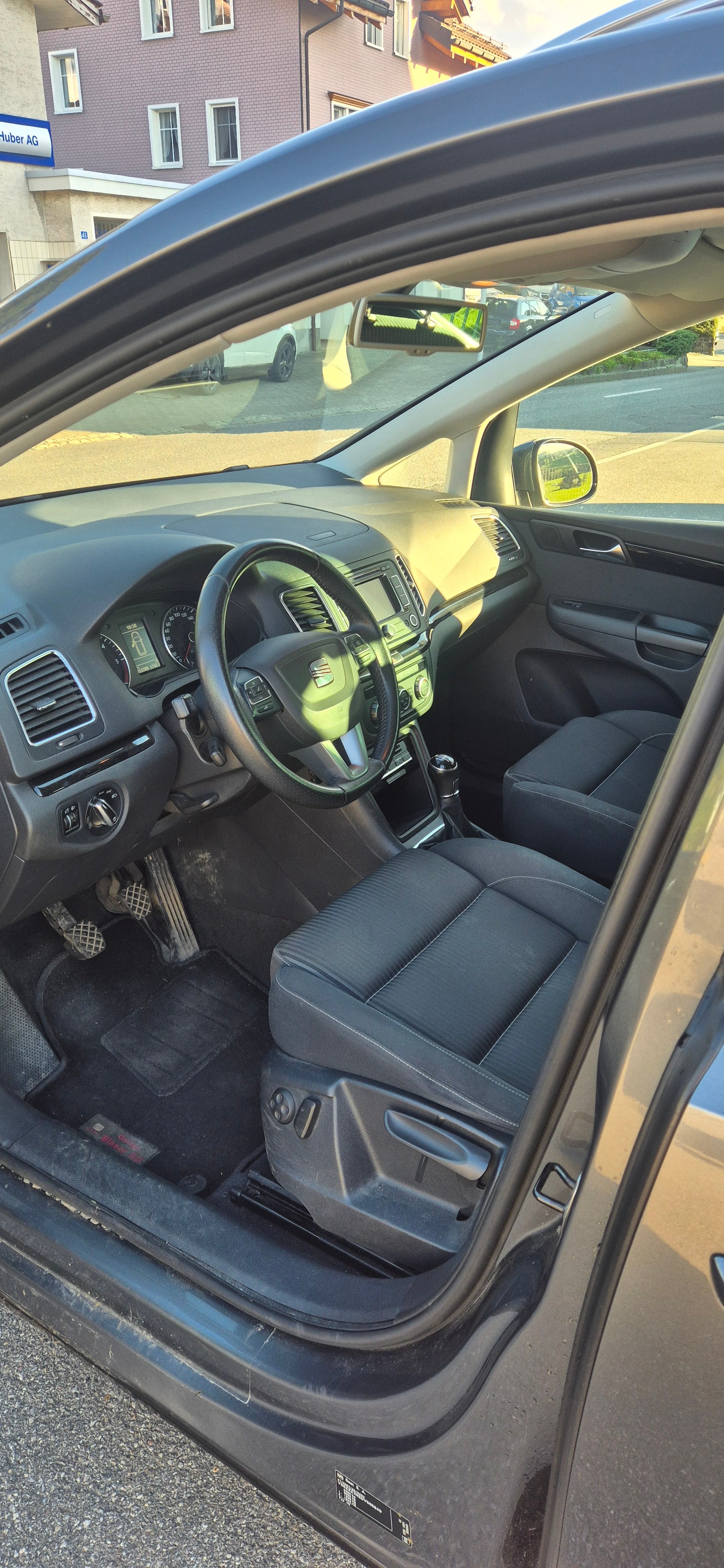SEAT Alhambra 2.0 TDI Style 4x4-image-7