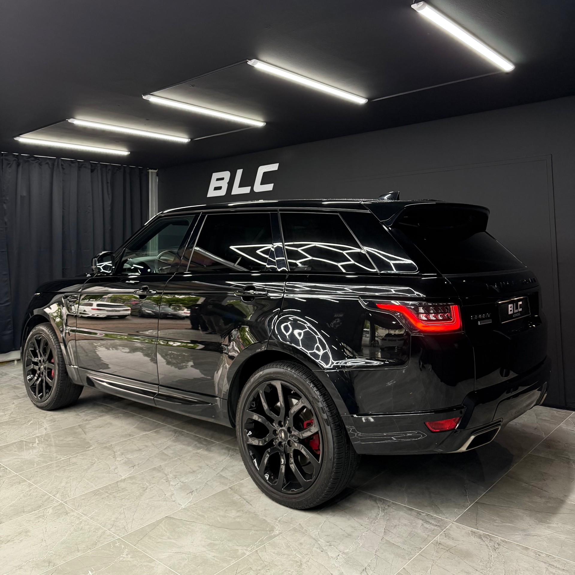 LAND ROVER Range Rover Sport 5.0 V8 S/C HSE Dynamic Automatic-image-4