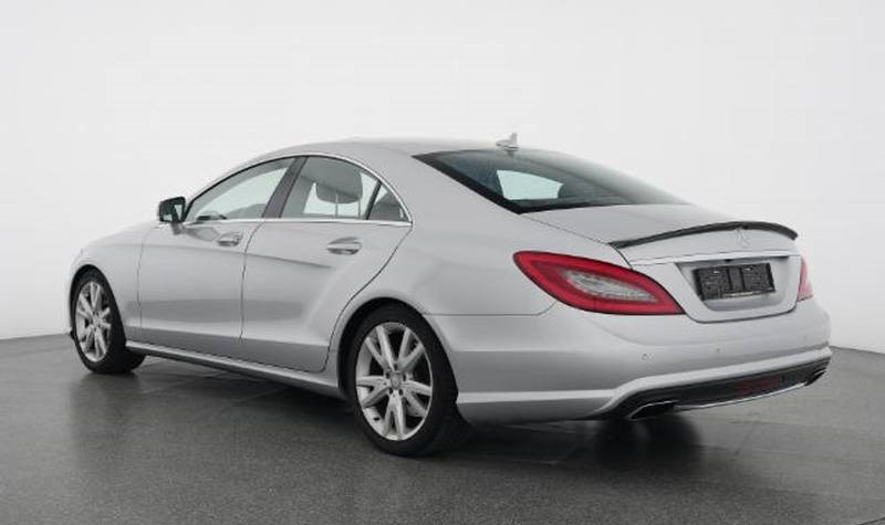 MERCEDES-BENZ CLS 500 4Matic 7G-Tronic-showroom-element-2
