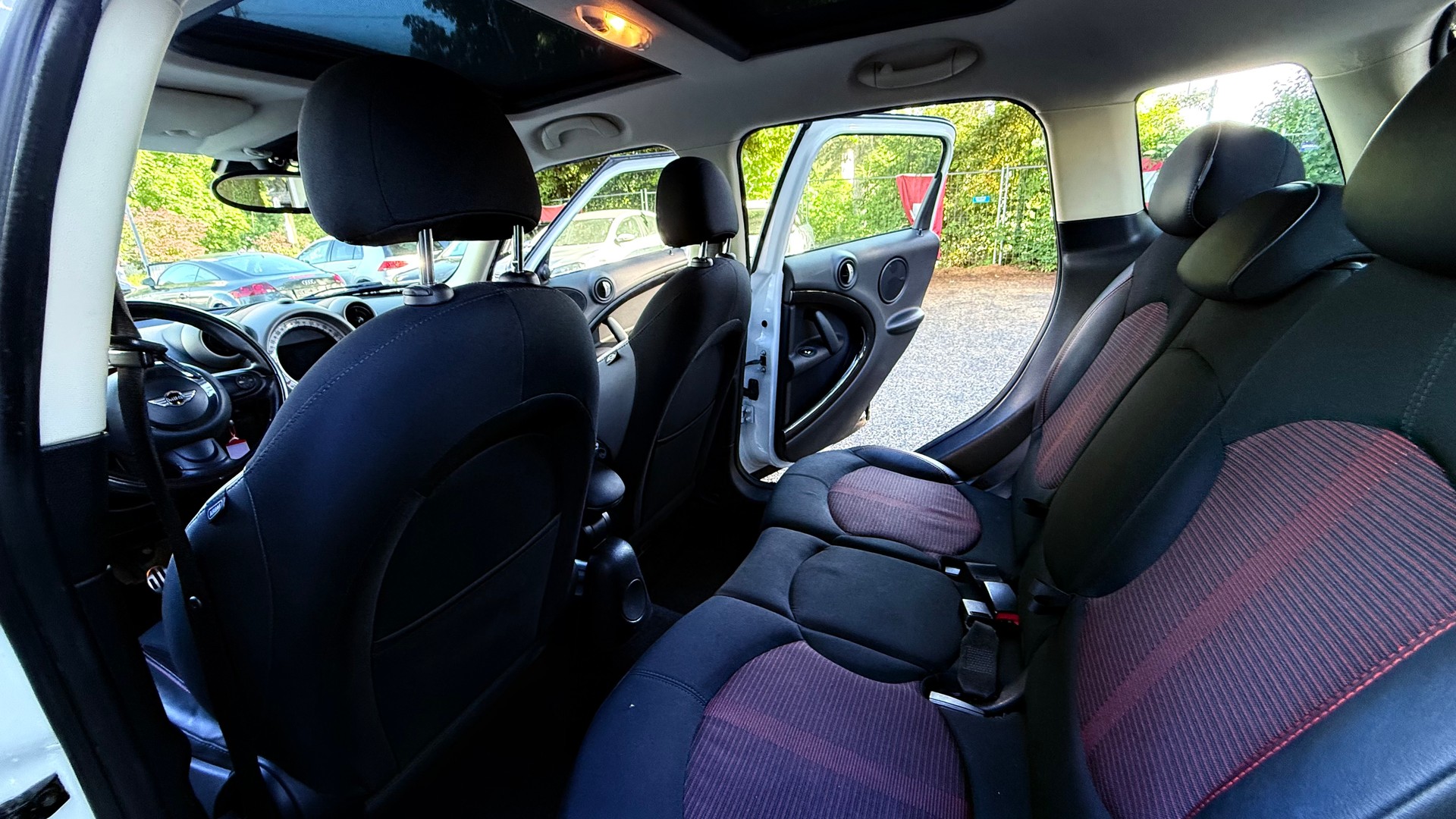 MINI Countryman Cooper S ALL4-image-8
