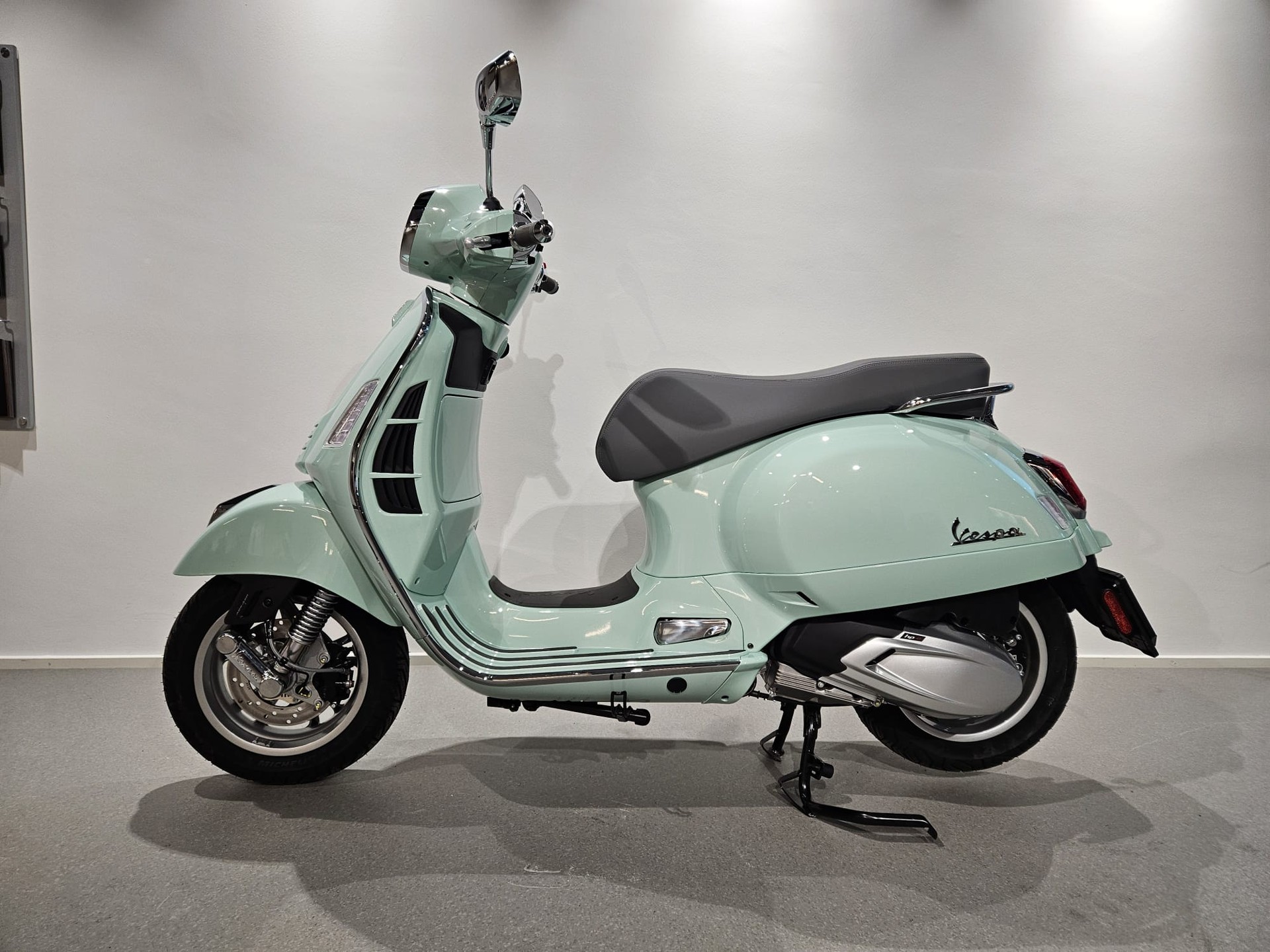 PIAGGIO Vespa GTS 125 RST Euro 5+-showroom-element-2