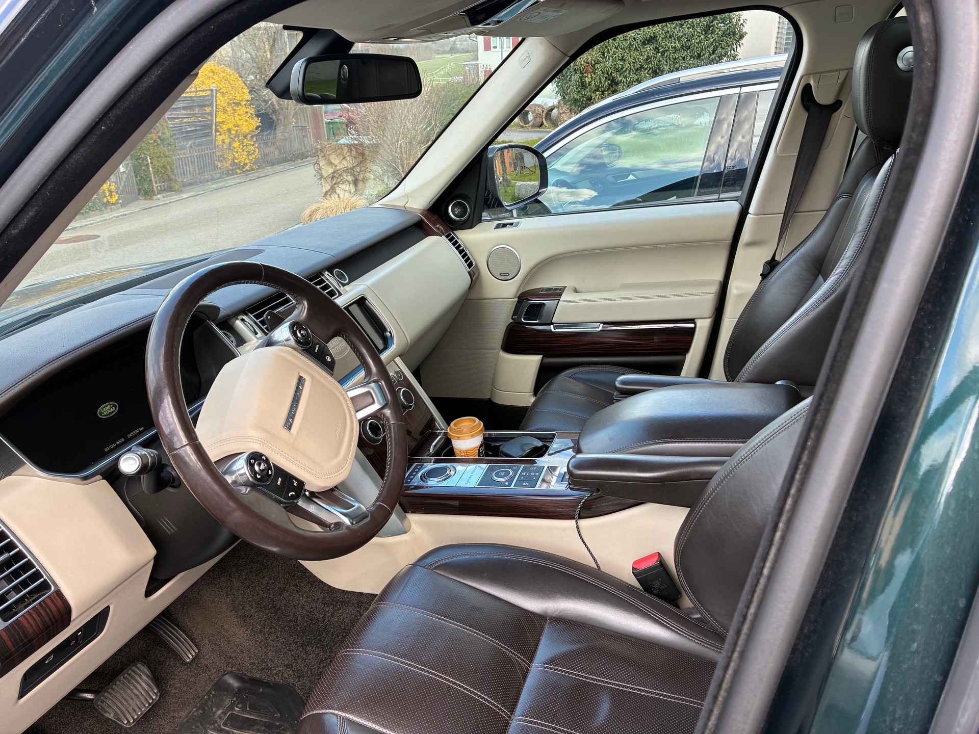 LAND ROVER Range Rover 4.4 SDV8 Vogue Automatic-image-4