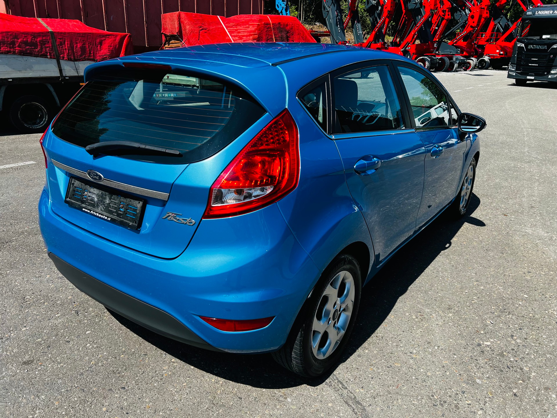FORD Fiesta 1.6 16V Titanium-image-3