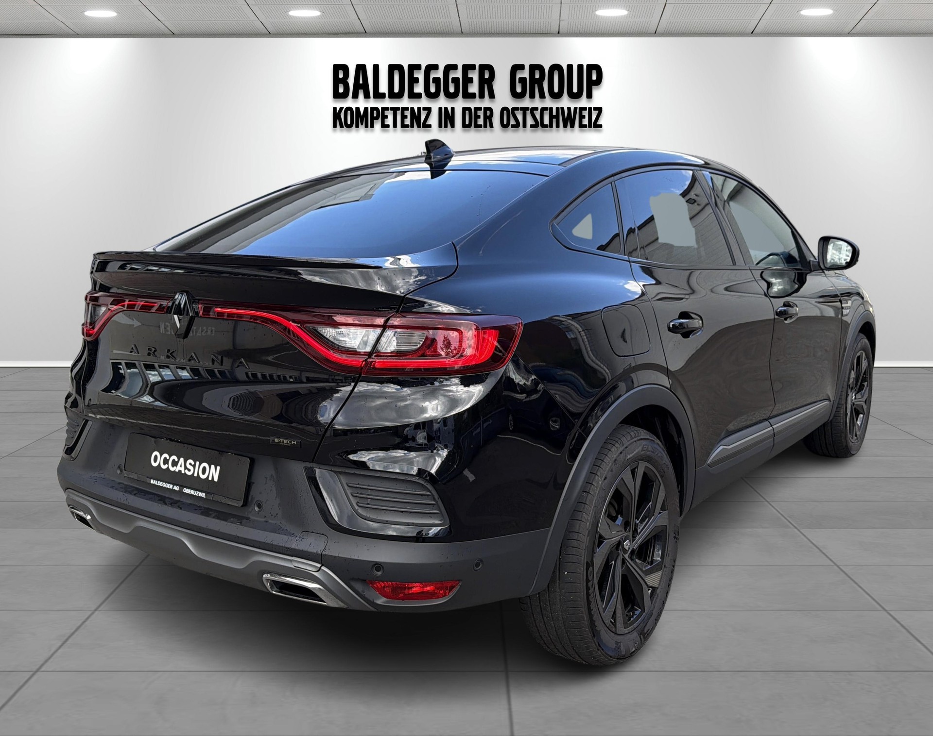 RENAULT Arkana 1.6 E-Tech Engineered-showroom-element-2