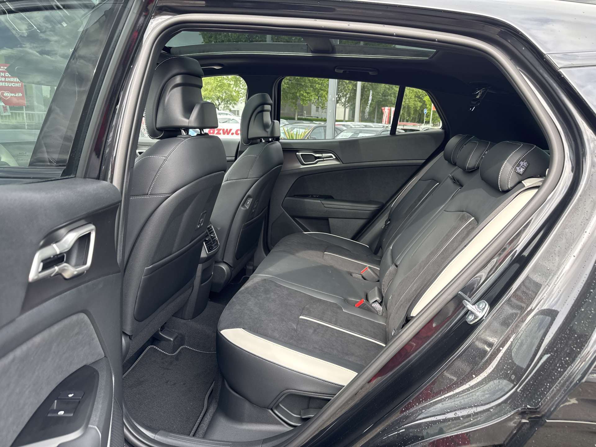 KIA Sportage 1.6T-GDi HEV GT-Line 239PS 4x4 Automat NEUES MODELL-image-6