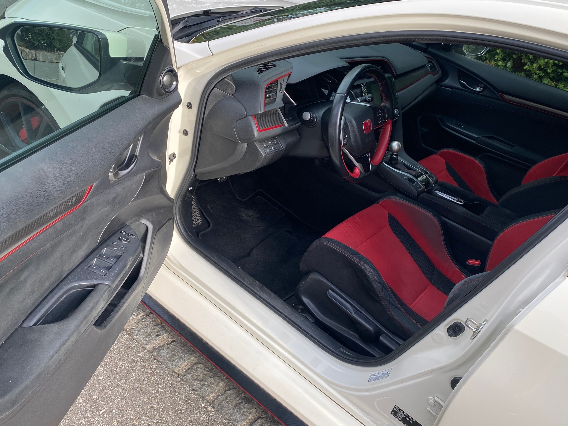 HONDA 2.0 Civic VTEC Type R / FRiSCH ab MFK + SERVICE + neue Bremsen hinten-image-4