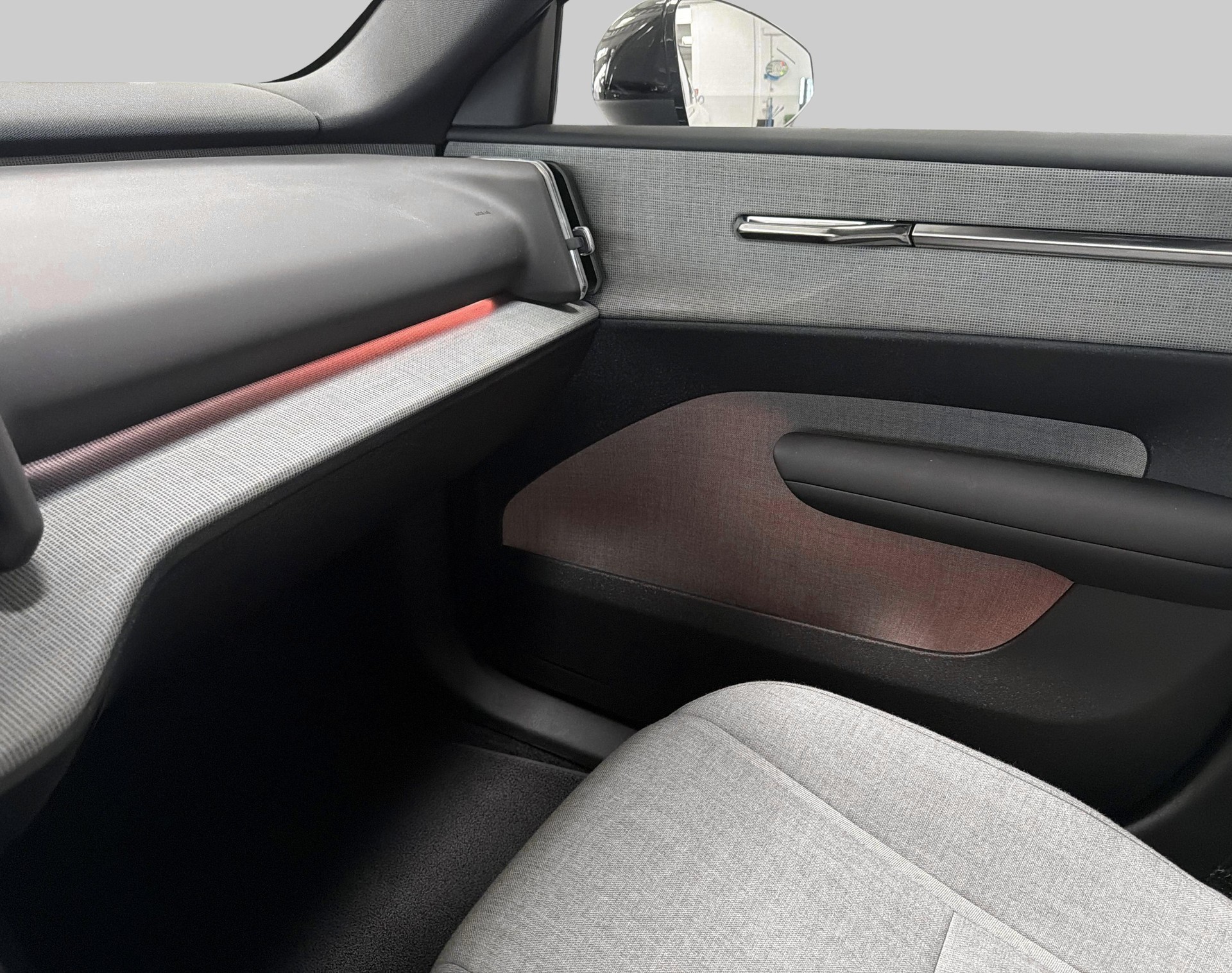VOLVO EX 30 E60 Twin Ultra Performanc-image-14