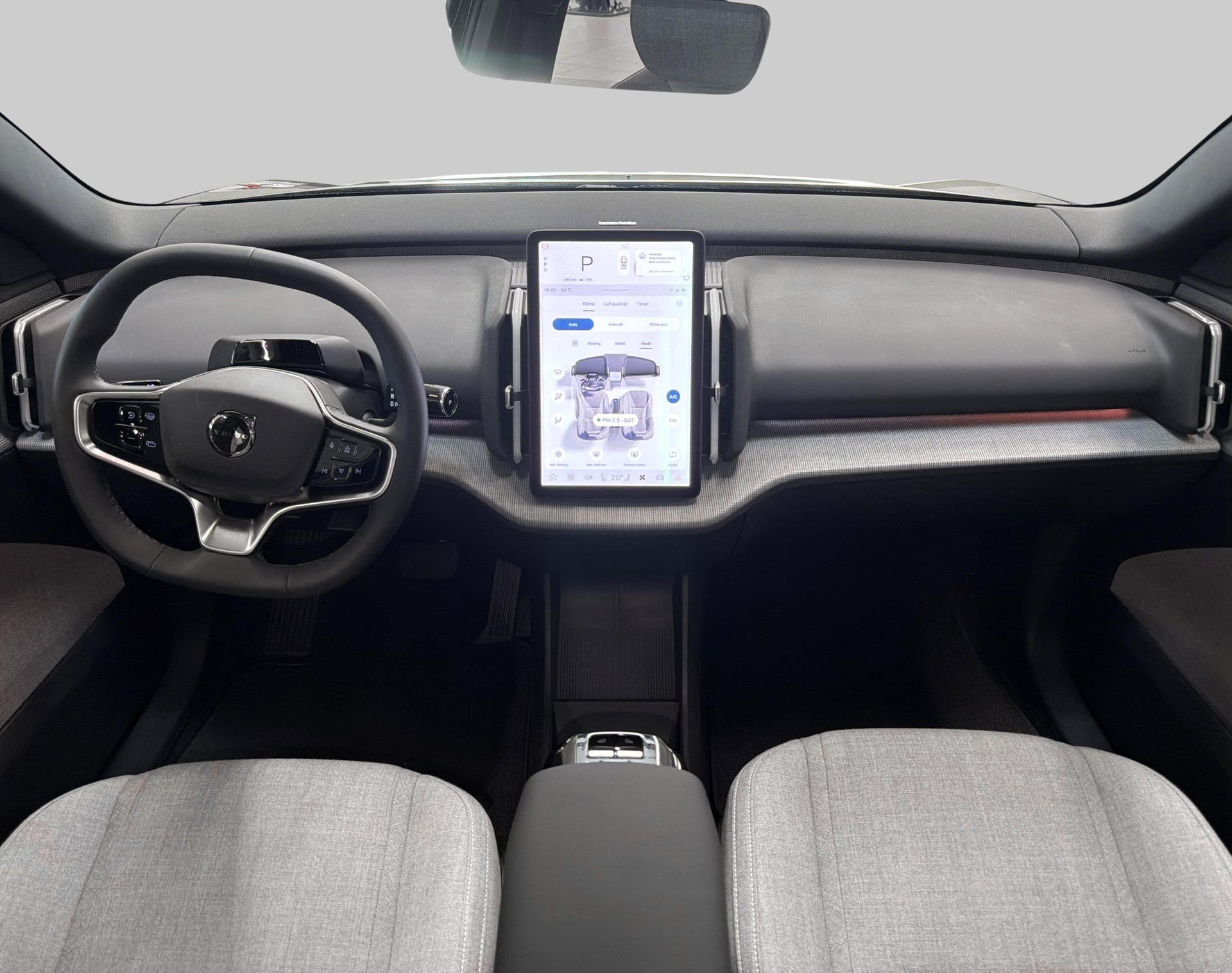 VOLVO EX 30 E60 Twin Ultra Performanc-image-8