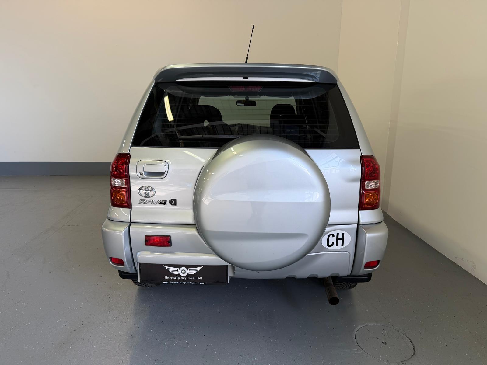 TOYOTA 2.0 VVT-i Linea Luna Automatik-image-11