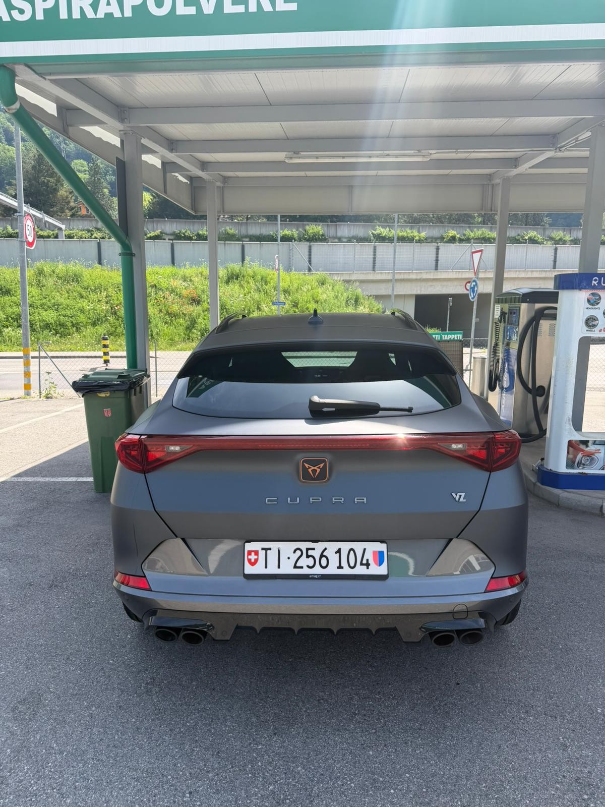 CUPRA 2.0 TSI VZ 4Drive DSG-image-2