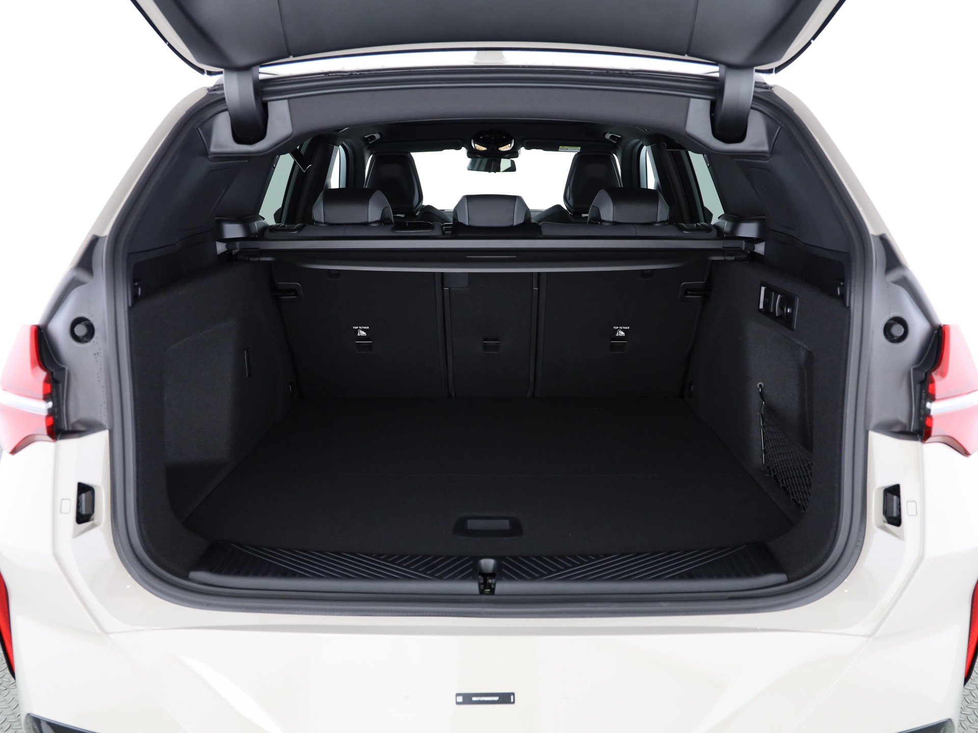 BMW X3 M50i-image-7