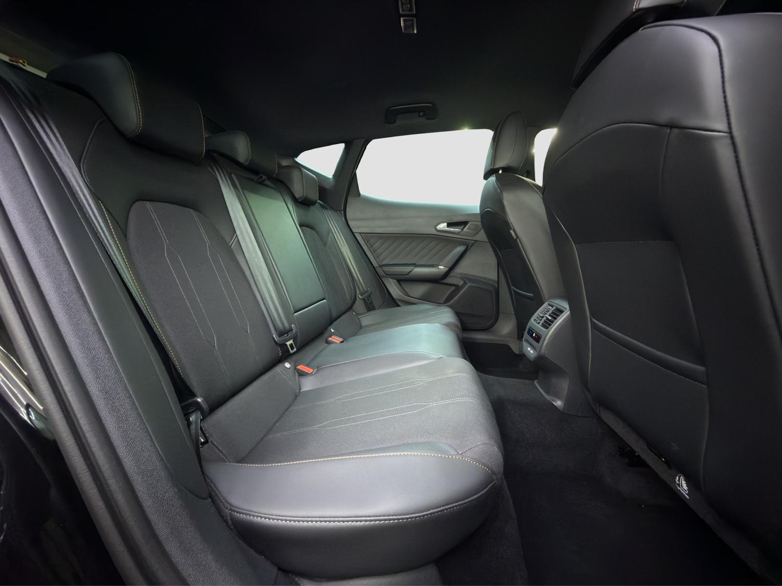 CUPRA Formentor 1.5 TSI DSG-image-35