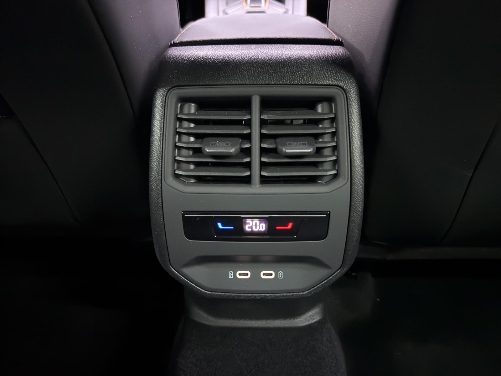 CUPRA Formentor 1.5 TSI DSG-image-13