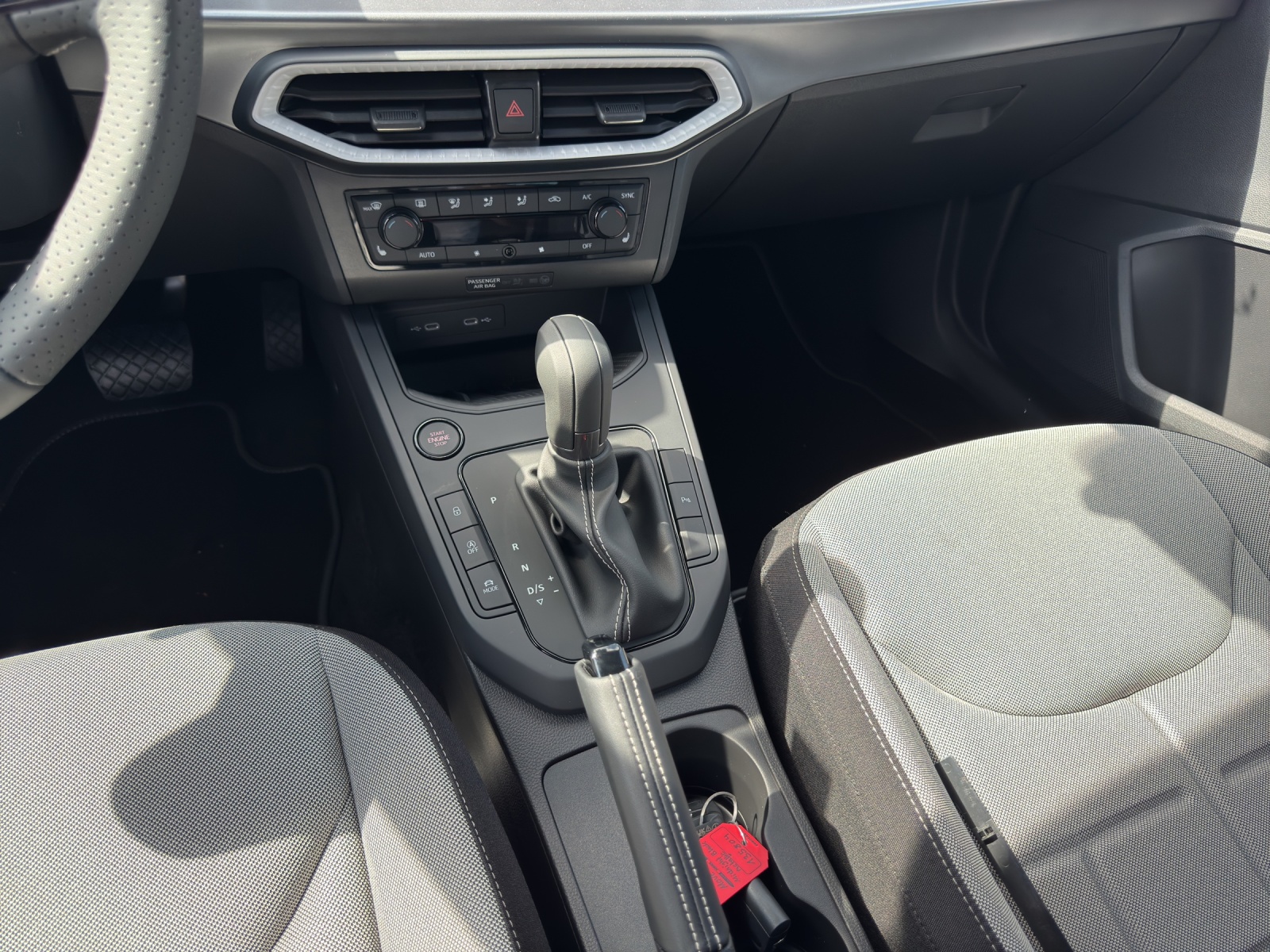 SEAT Ibiza 1.0 EcoTSI FR DSG-image-10