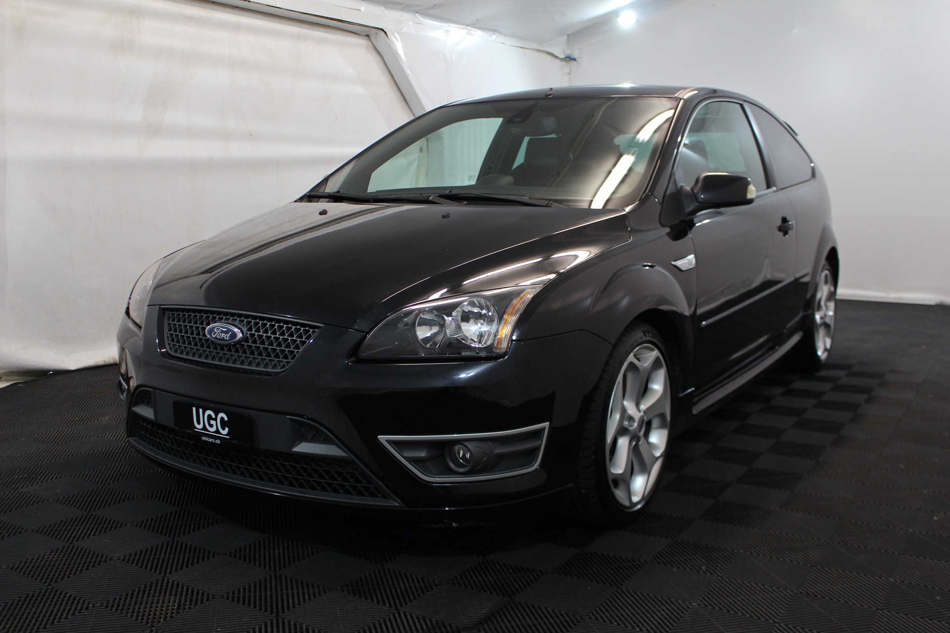 FORD Focus 2.5i 20V ST-showroom-element-2
