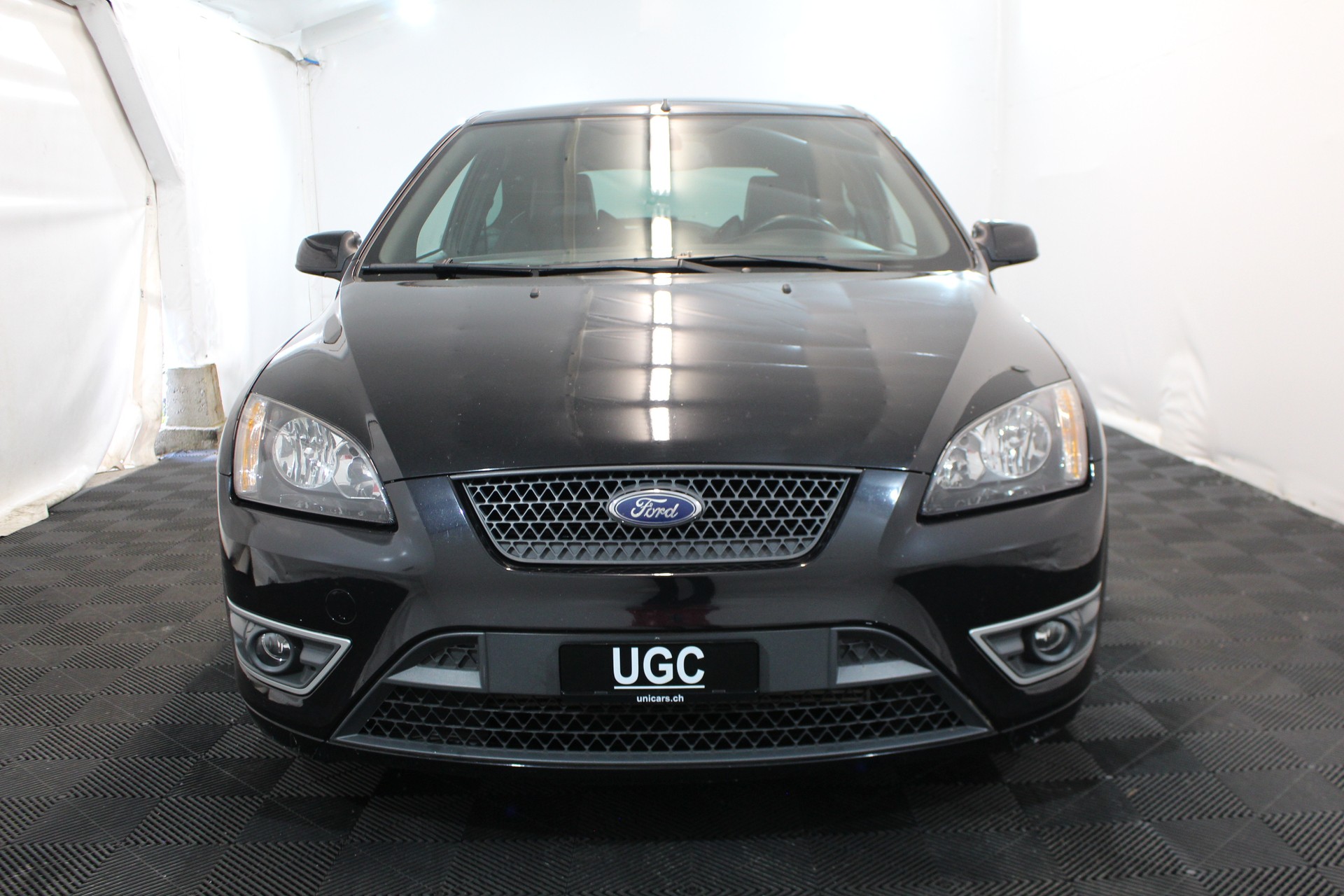FORD Focus 2.5i 20V ST-showroom-element-1