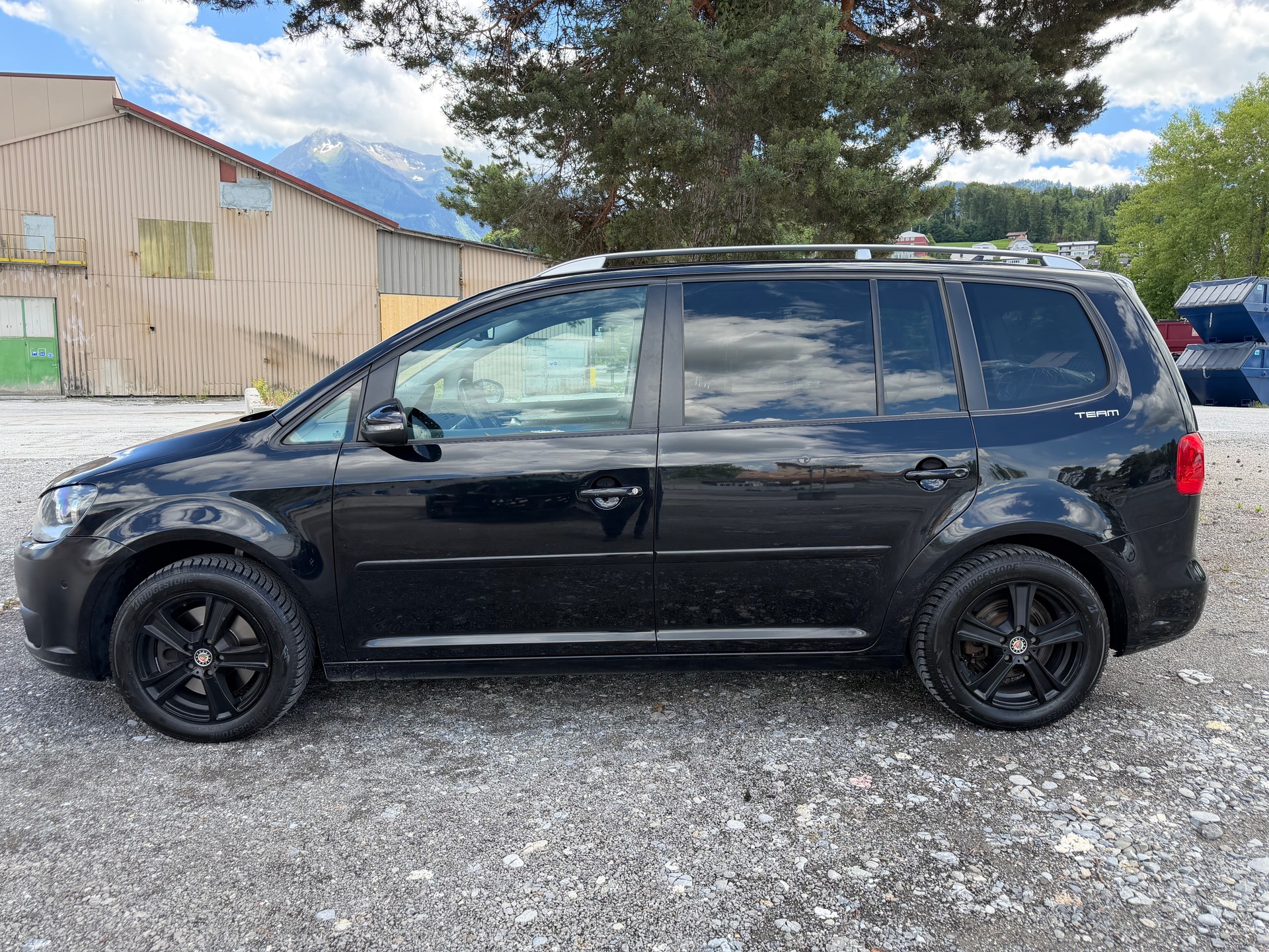VW TOURAN-image-7
