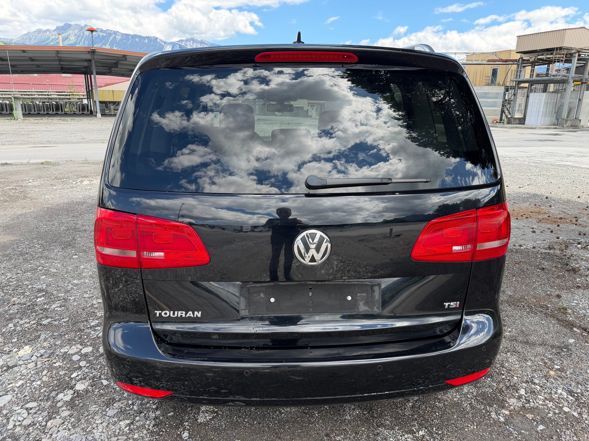 VW TOURAN-image-3