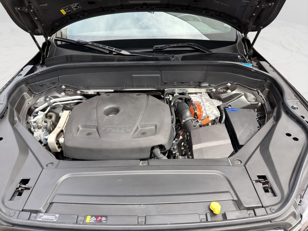 VOLVO XC90 T8 eAWD PluginHybrid Plus Dark Geartronic-image-15