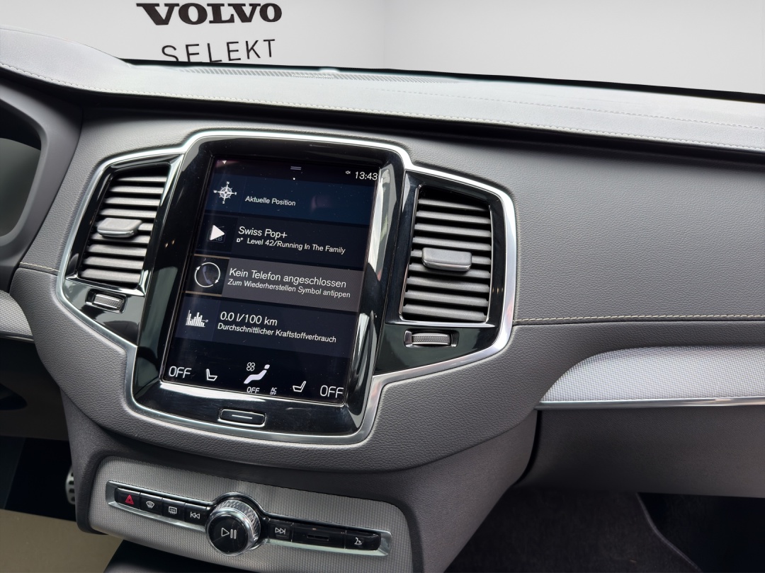 VOLVO XC90 T8 eAWD PluginHybrid Plus Dark Geartronic-image-13