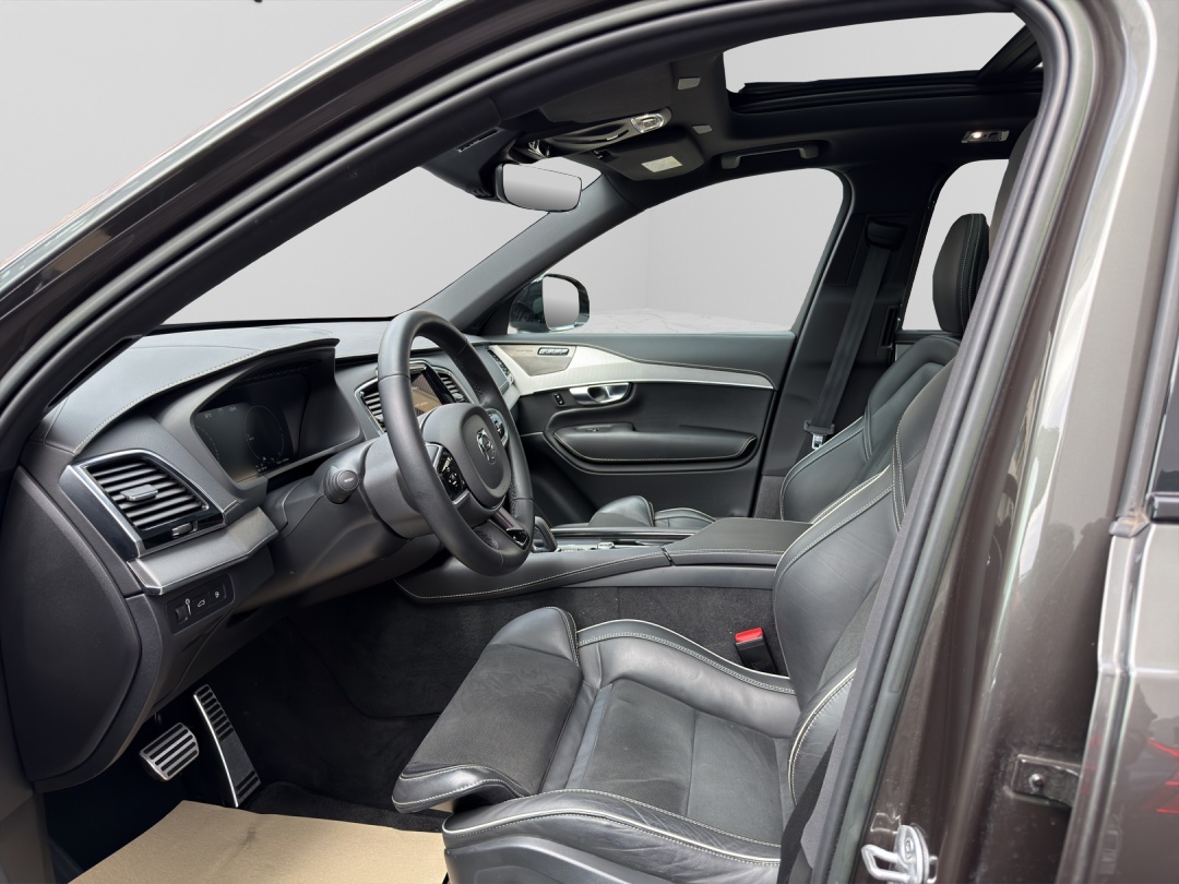 VOLVO XC90 T8 eAWD PluginHybrid Plus Dark Geartronic-image-8