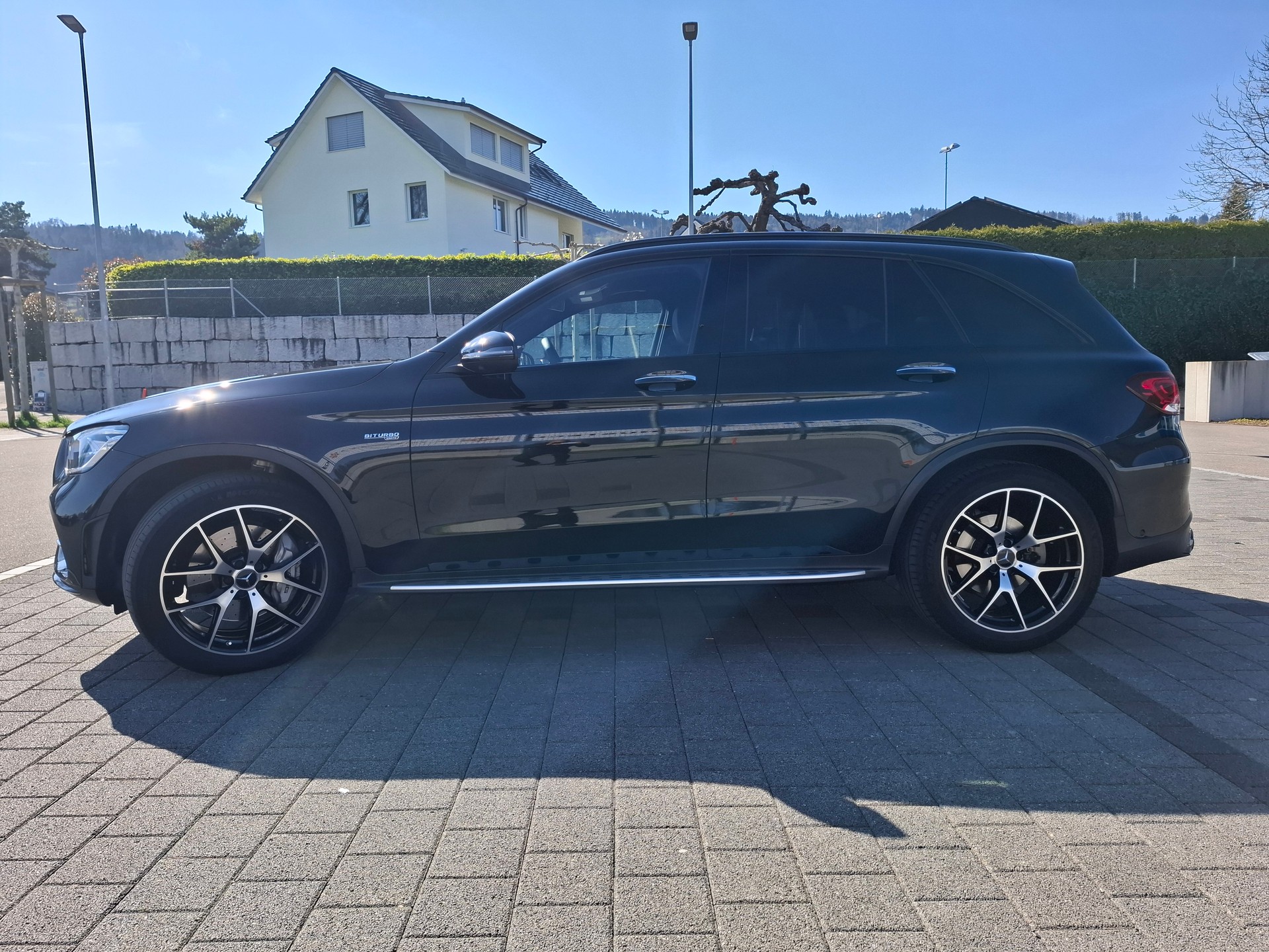 MERCEDES-BENZ GLC 43 AMG 4m-image-2