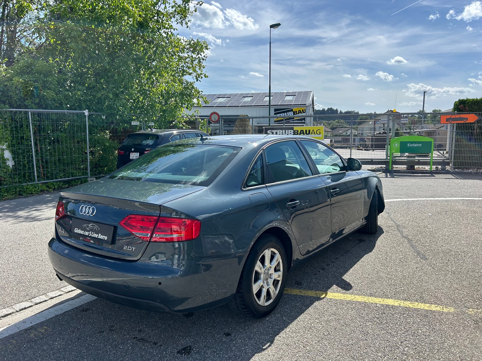 AUDI A4 Limousine 2.0 TFSI-image-4
