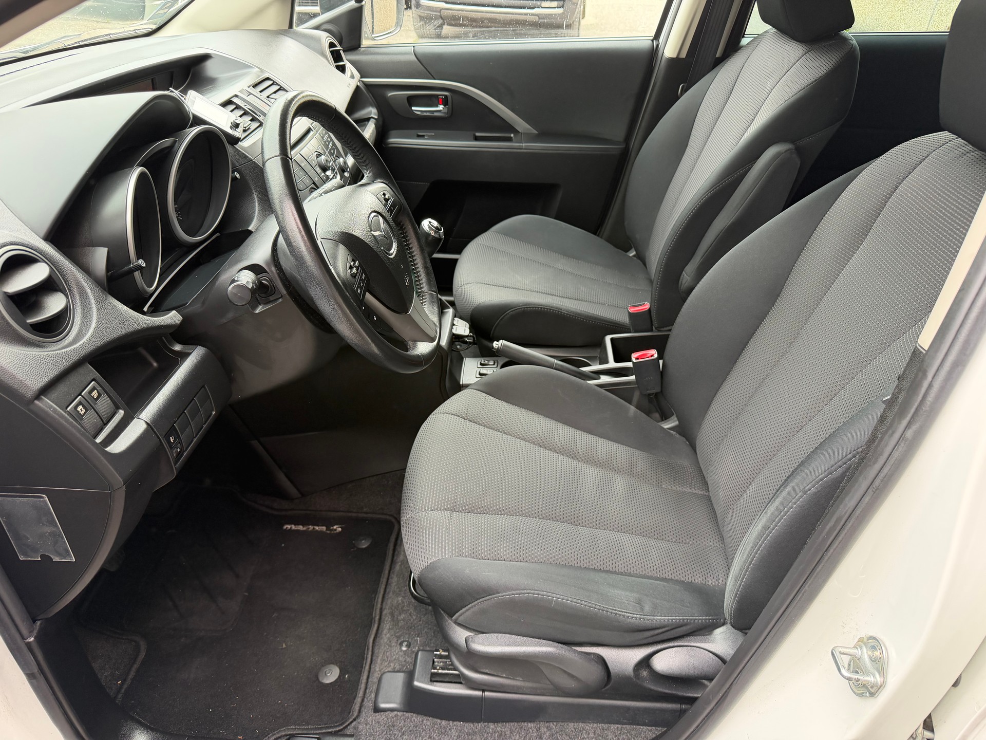 MAZDA 5 2.0 16V Exclusive-image-6
