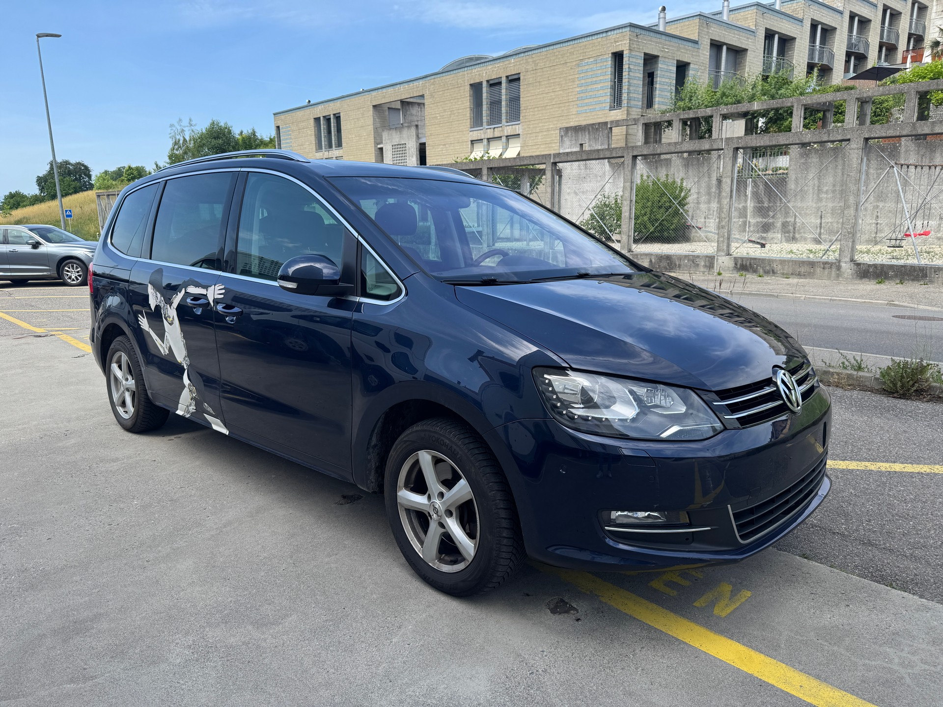 VW Sharan 2.0 TDI BMT Comfortline DSG-image-6