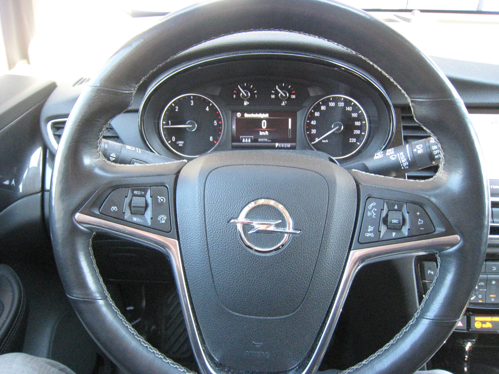 OPEL Mokka X 1.6 CDTi Excellence 2WD Automatic-image-6