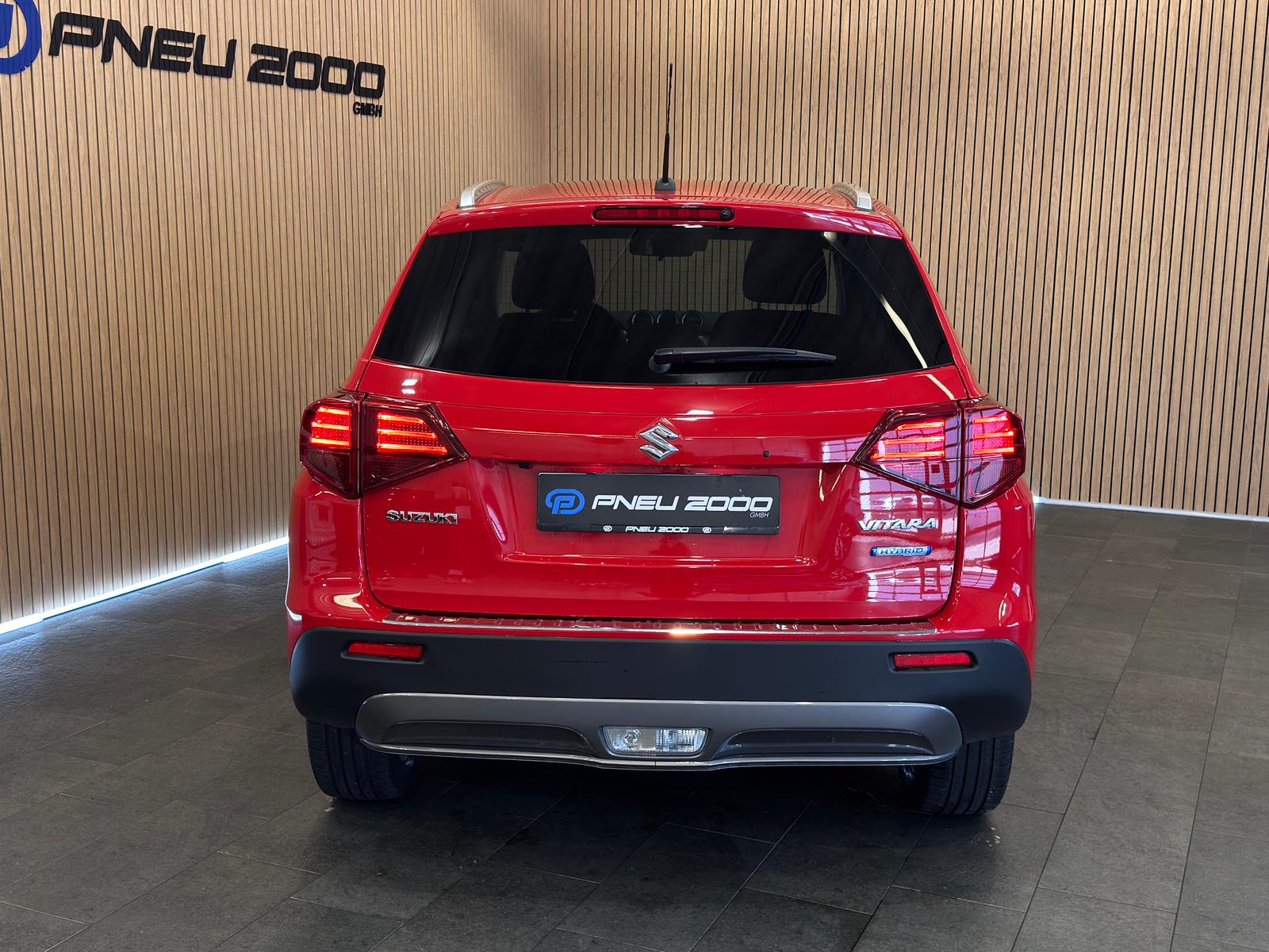 SUZUKI Vitara 1.4 Boosterjet Generation Hybrid Automatic-image-3