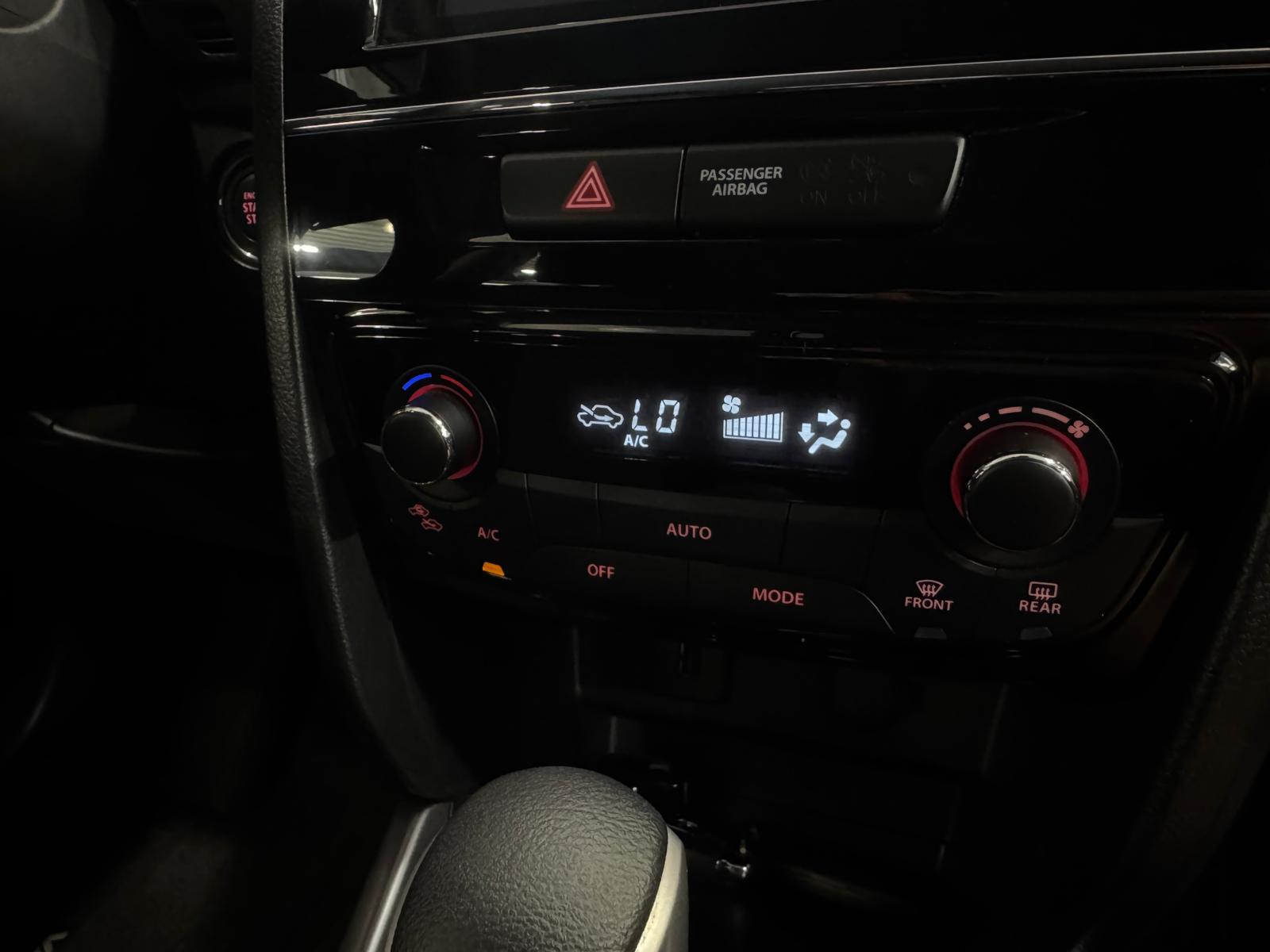 SUZUKI Vitara 1.4 Boosterjet Generation Hybrid Automatic-image-7