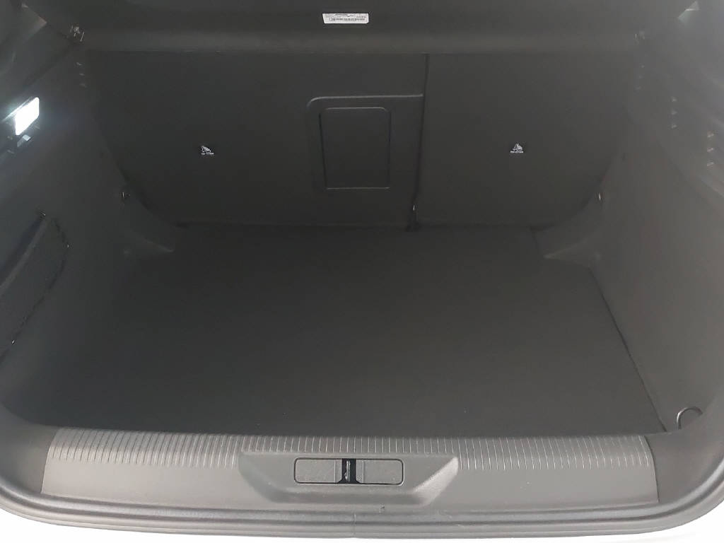 PEUGEOT 308 1.2 Hybrid GT-image-8
