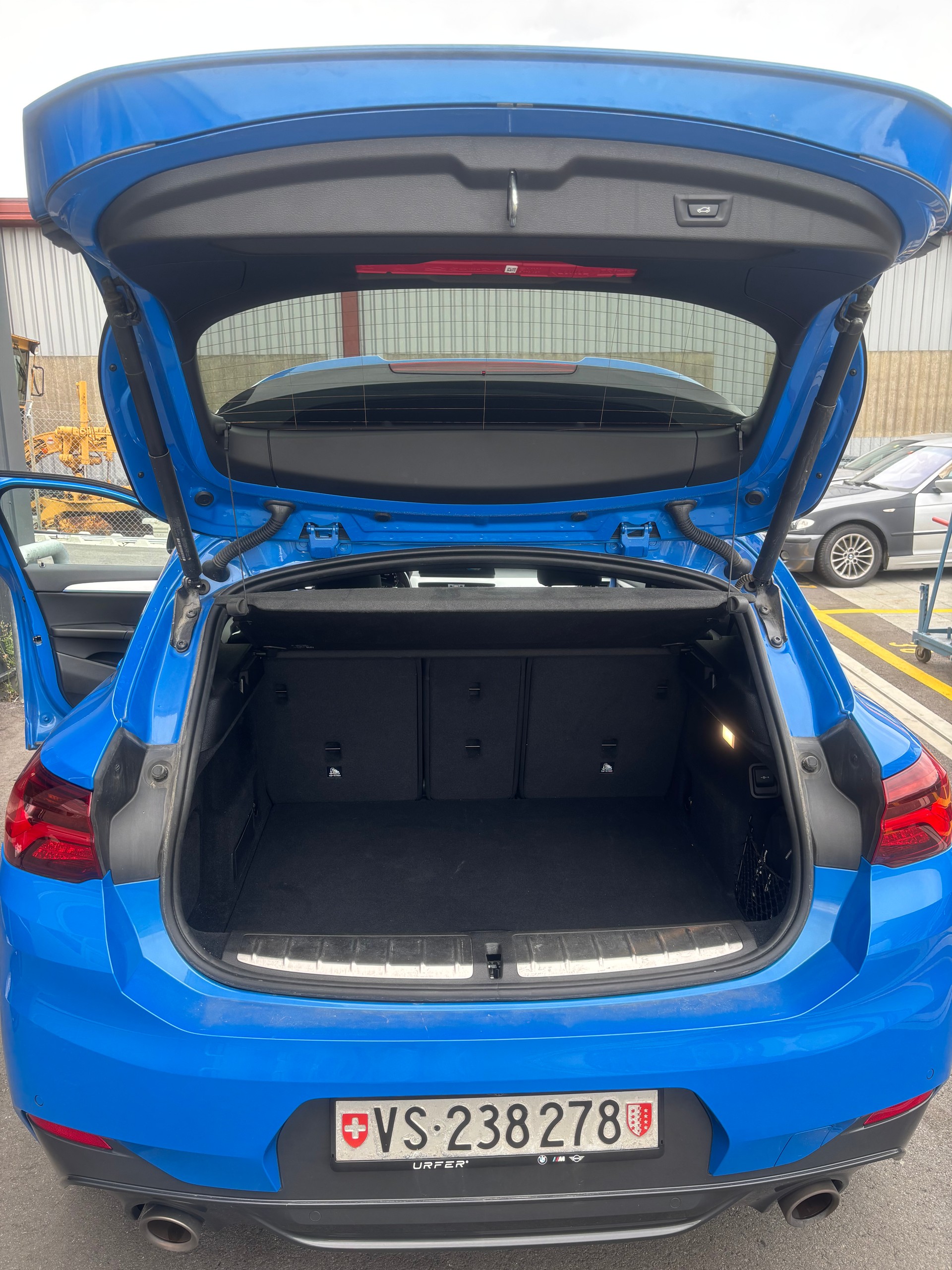 BMW M35i-image-1