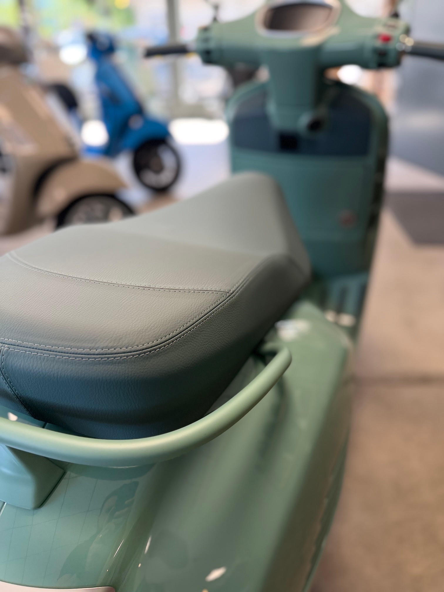 PIAGGIO 80th E5+ Edition-image-7