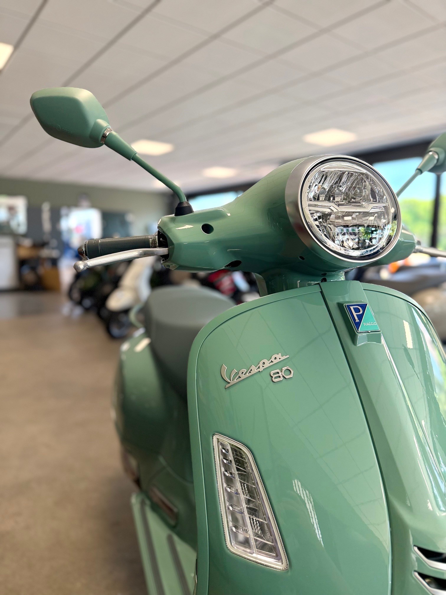 PIAGGIO 80th E5+ Edition-image-5