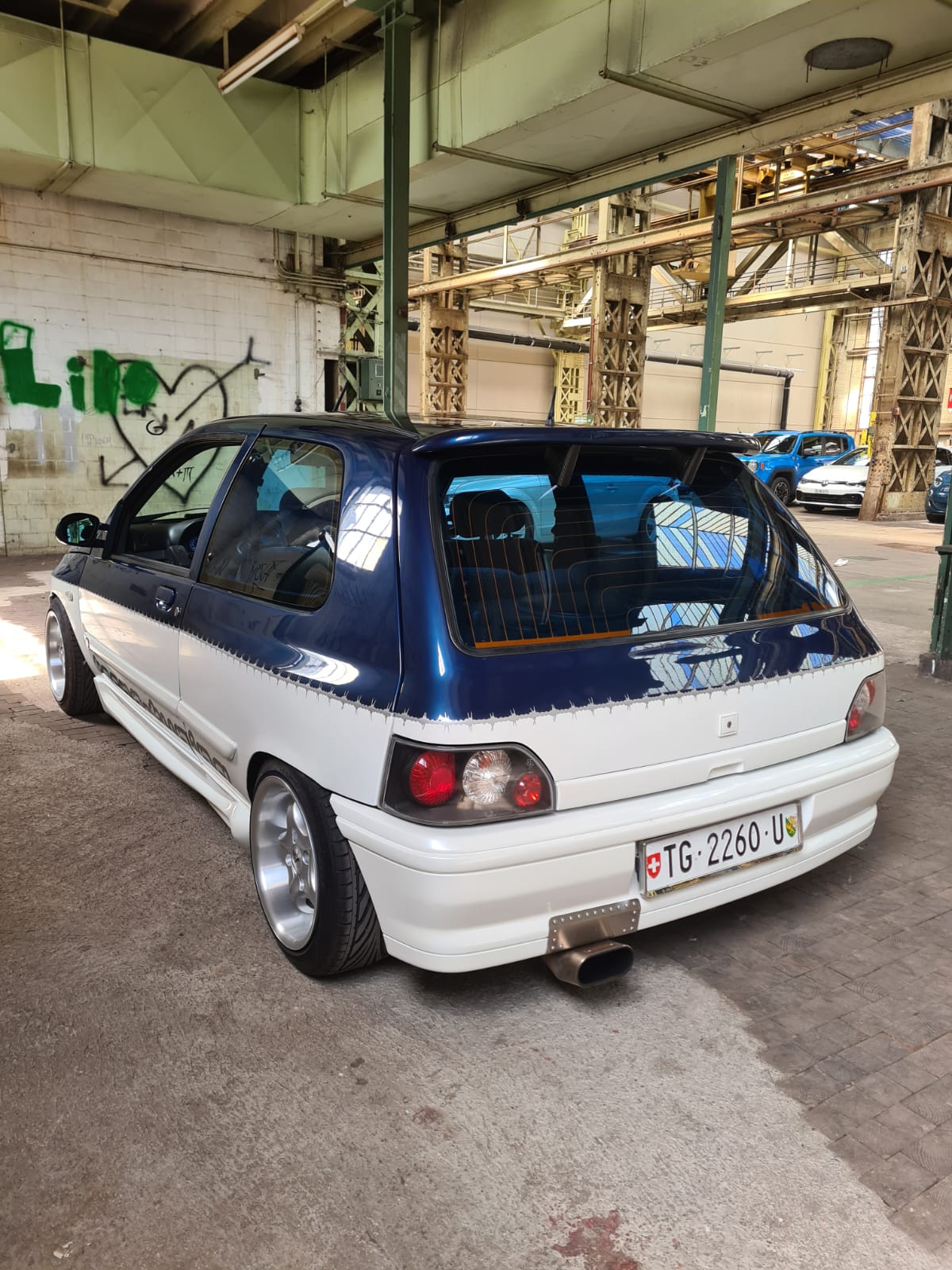 RENAULT Clio 2.0 16V Williams-image-1