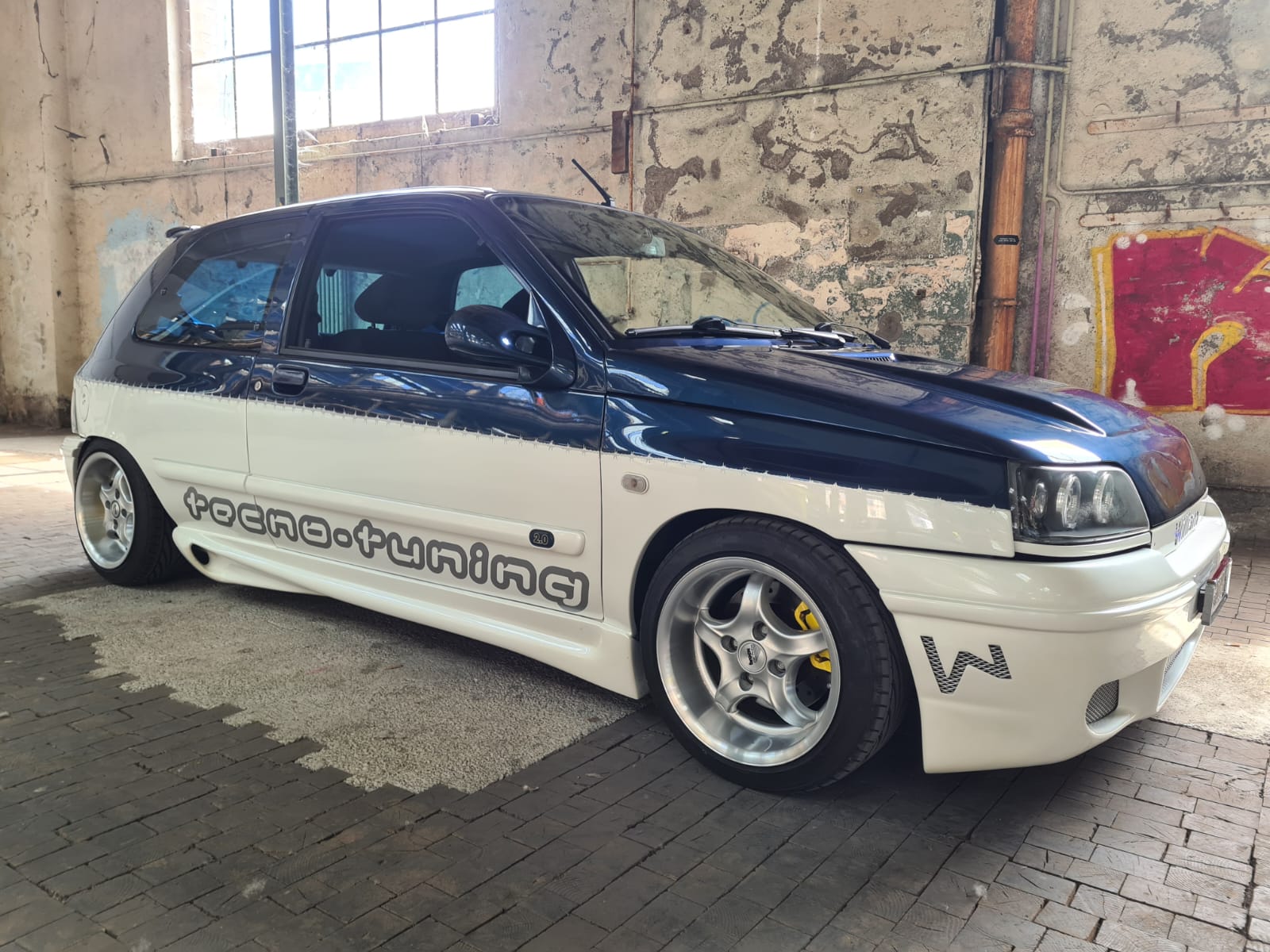 RENAULT Clio 2.0 16V Williams-image-8