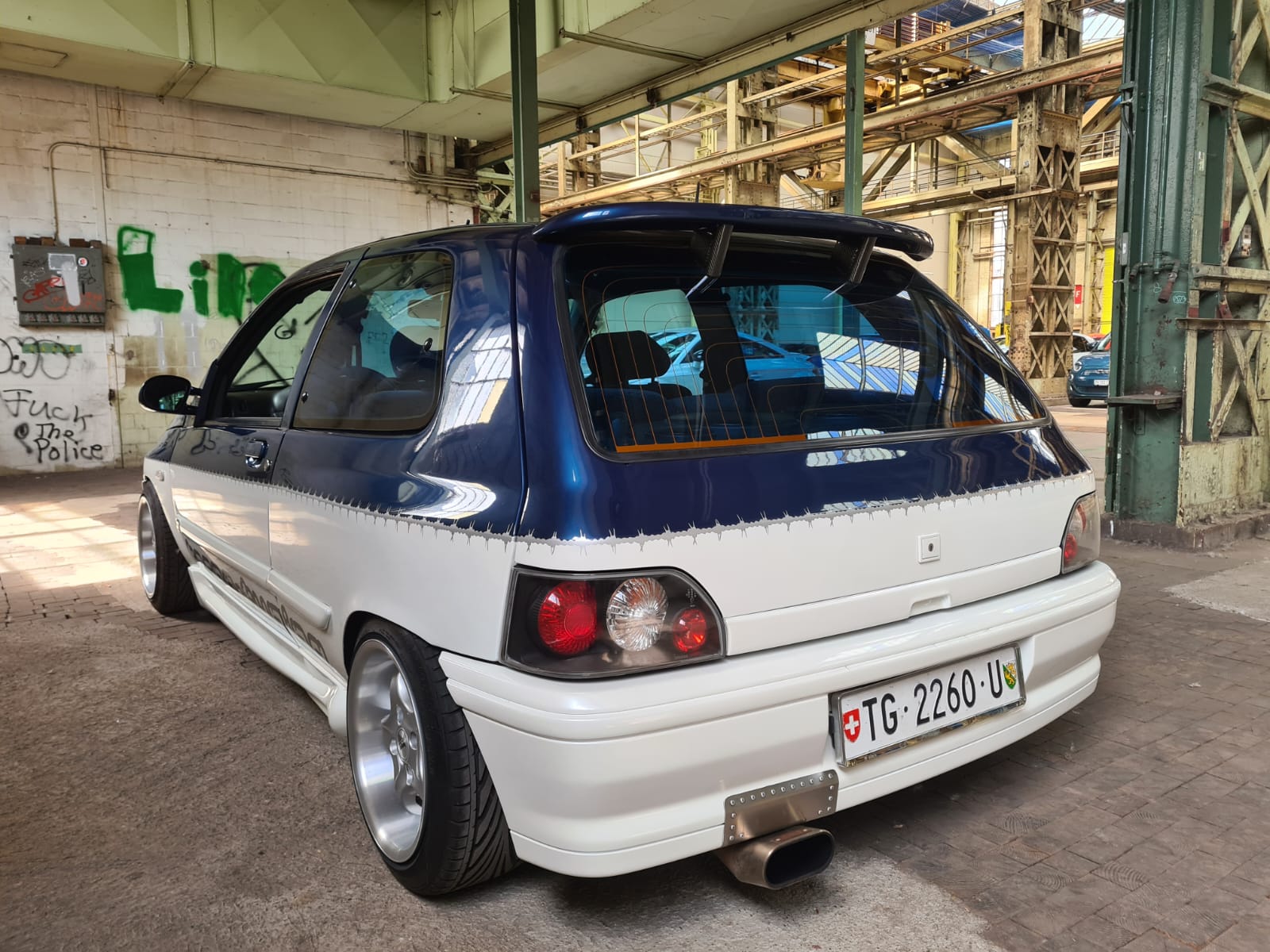 RENAULT Clio 2.0 16V Williams-image-5