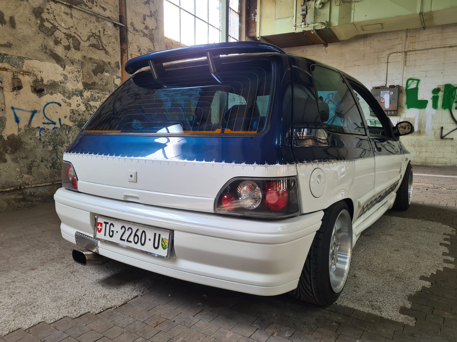 RENAULT Clio 2.0 16V Williams-image-7