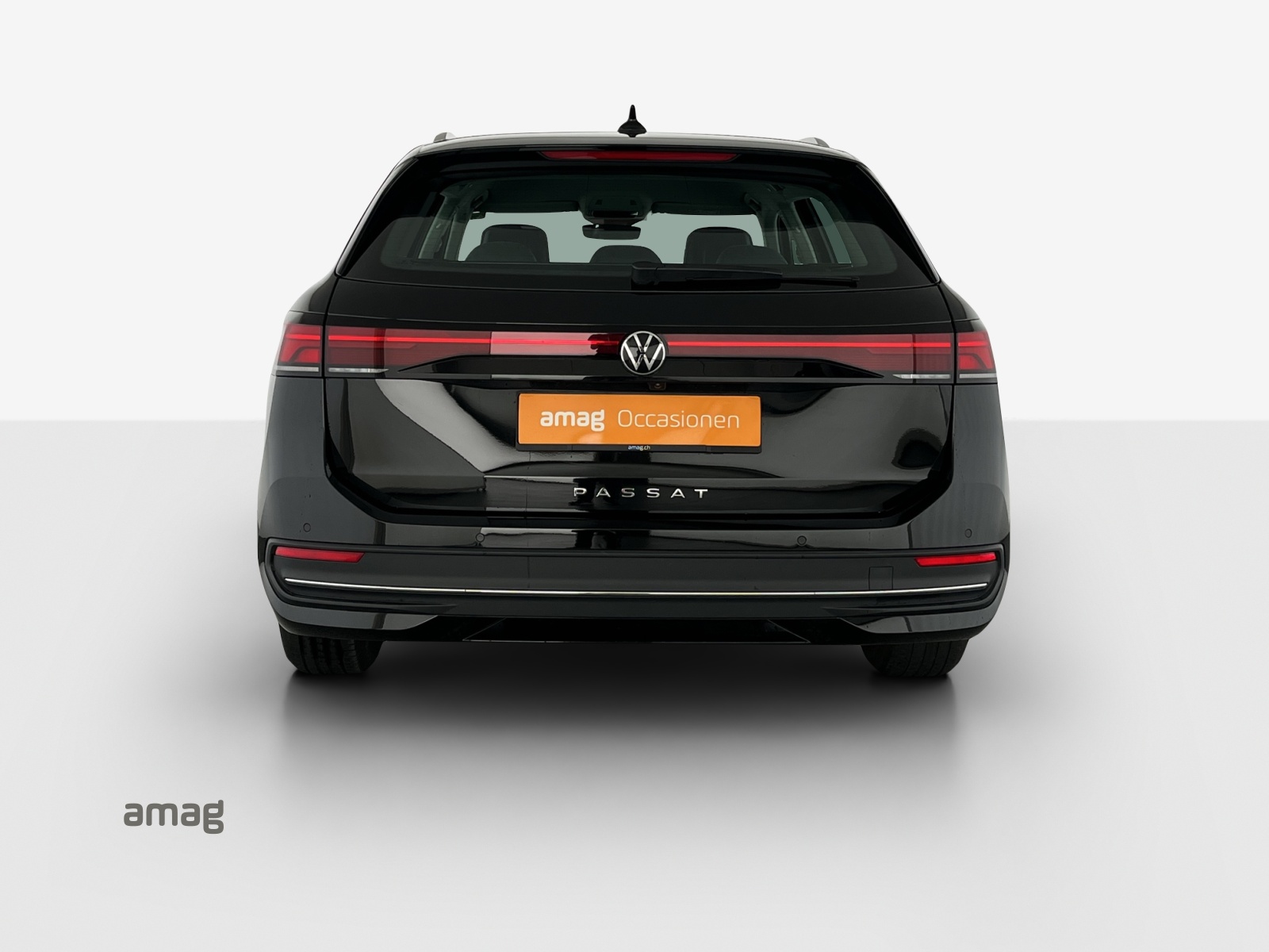 VW Passat Variant 2.0 TDI evo Business DSG-image-2