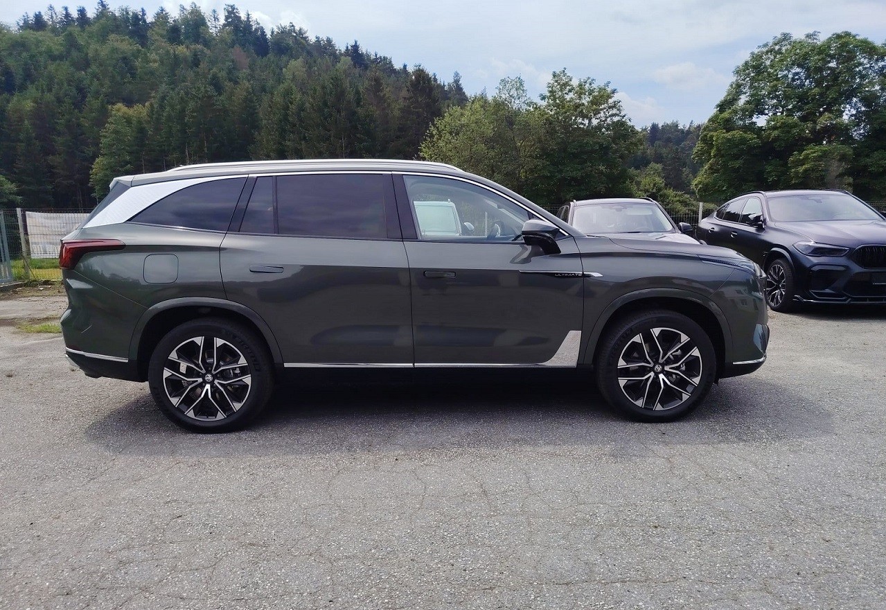 MG S9 PHEV 1.5 "Premium" mit 100 km e-Reichweite-image-18