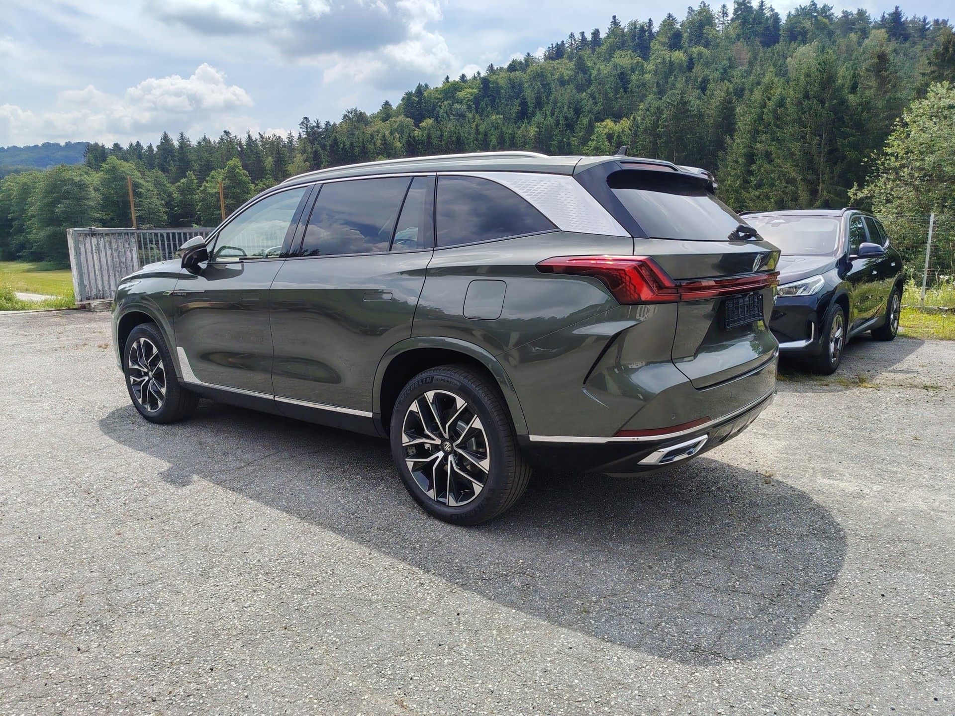 MG S9 PHEV 1.5 "Premium" mit 100 km e-Reichweite-image-5