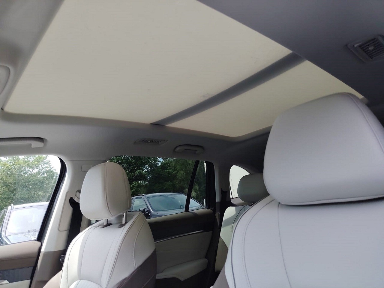 MG S9 PHEV 1.5 "Premium" mit 100 km e-Reichweite-image-3
