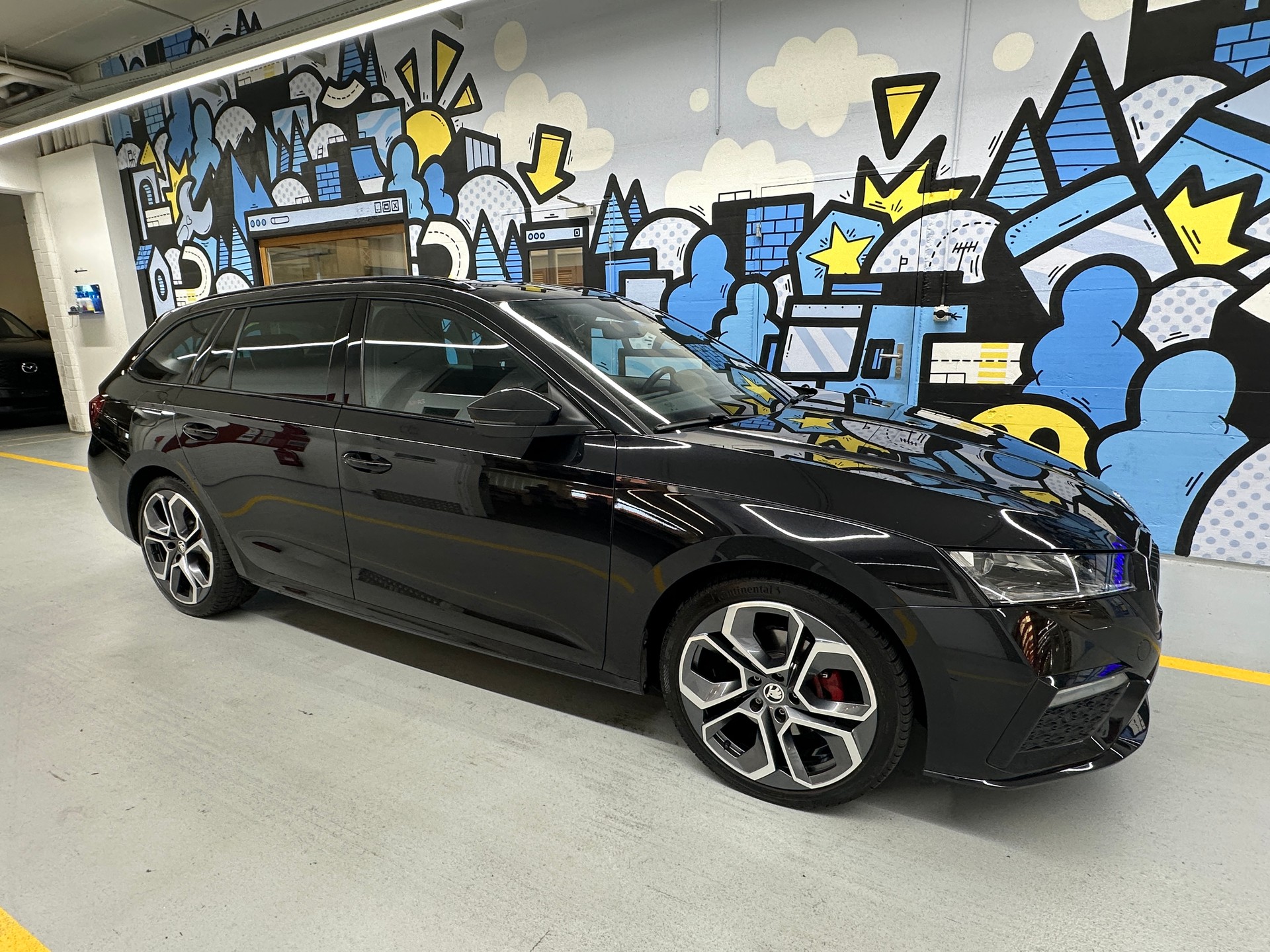 SKODA Octavia Combi 2.0 TDI DSG RS 4x4-image-0