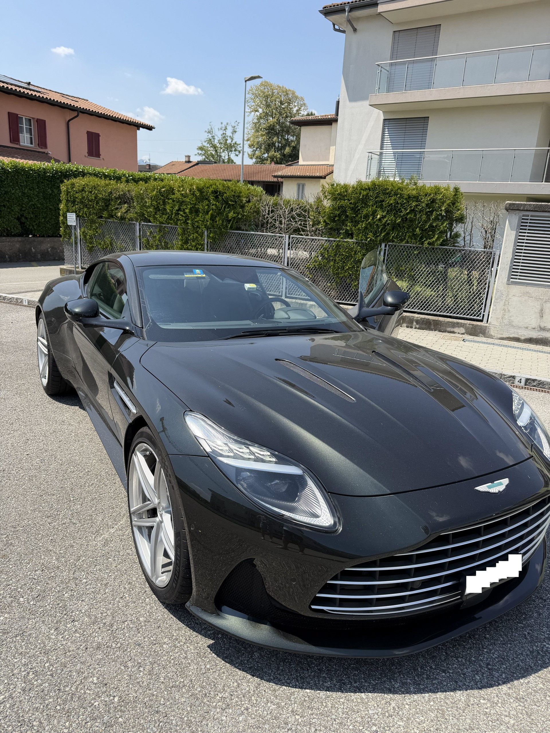 ASTON MARTIN 4.0 V8 Bi-Turbo-image-0