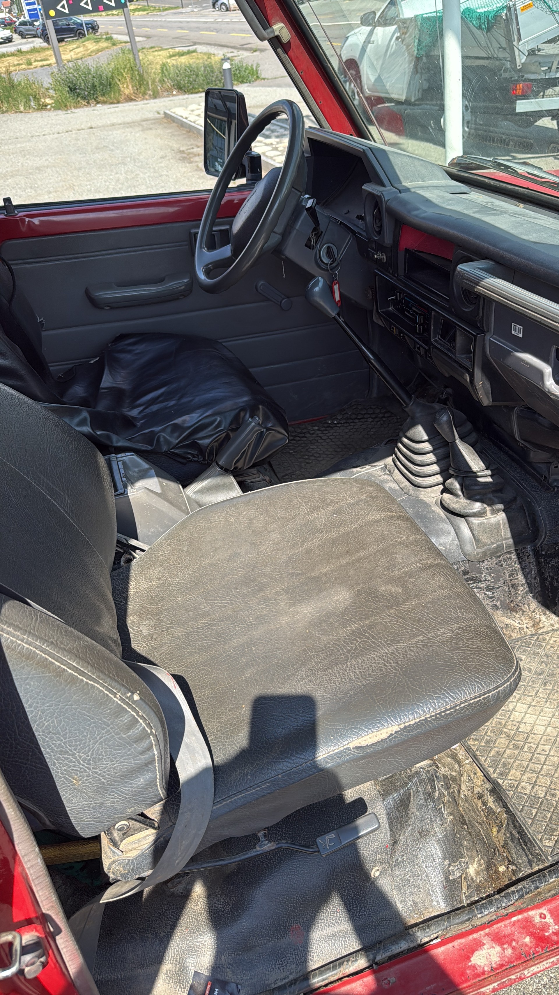 TOYOTA Land Cruiser 400 HdT 4.2 D-image-9